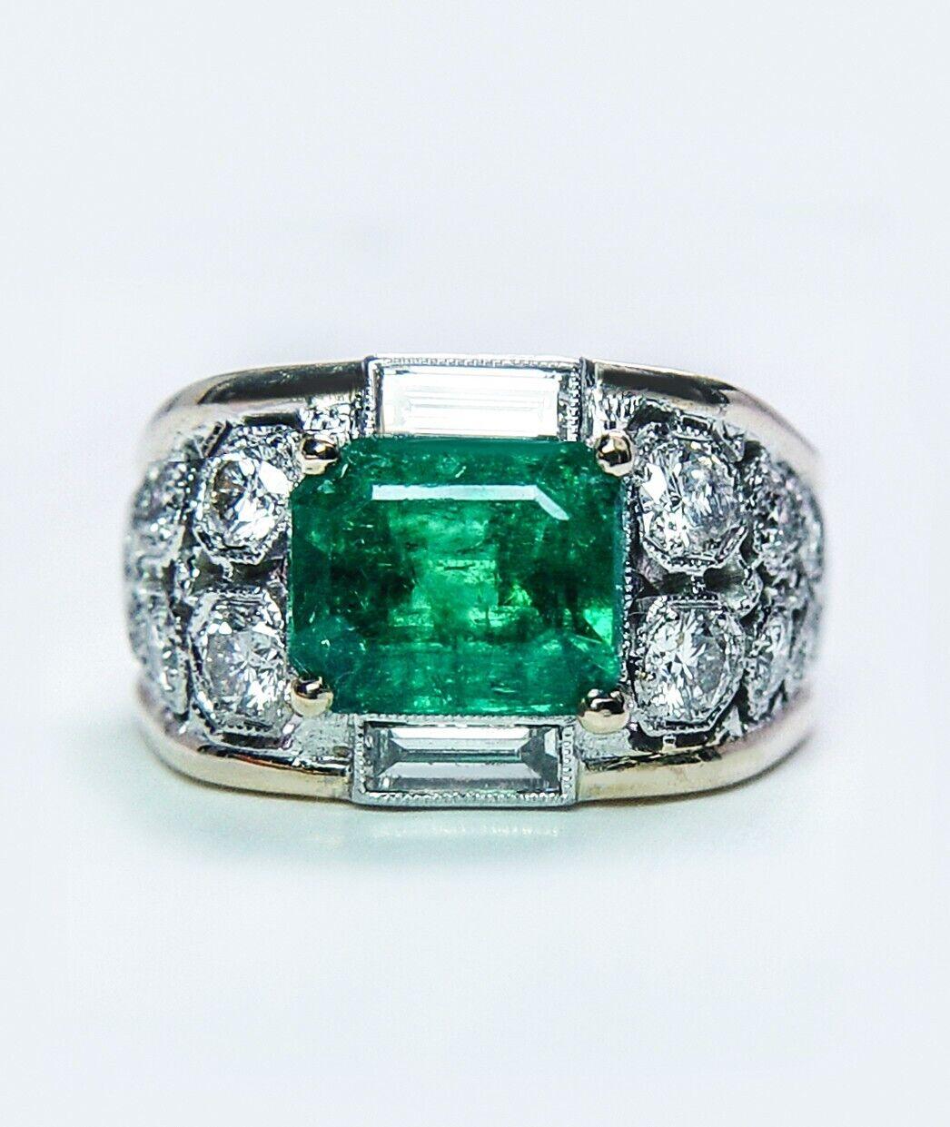 Vintage Emerald Diamond Baguette Ring 18K Gold Designer Estate Size 5 Certified For Sale 1