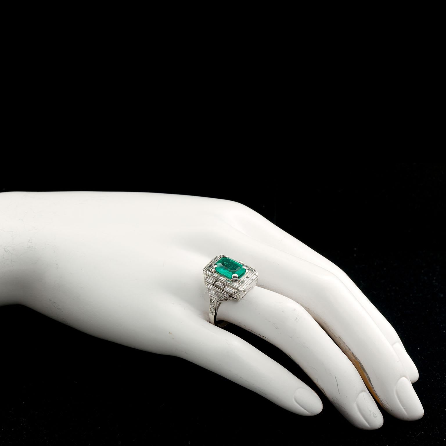 Women's Vintage Emerald Diamond Baguette Ring 4.00 Carat Emerald