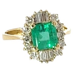 Vintage Emerald & Diamond Cluster Ring – 1.40ct Emerald & 0.65ct Diamonds