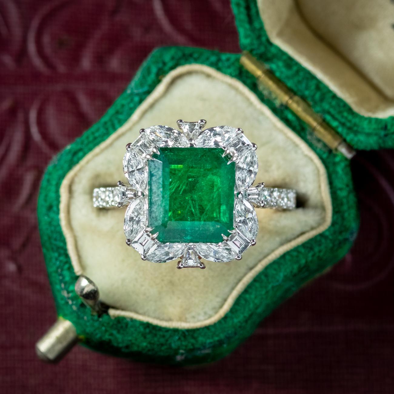 Vintage Emerald Diamond Cluster Ring 3.11ct Natural Brazilian Emerald with Cert For Sale 1