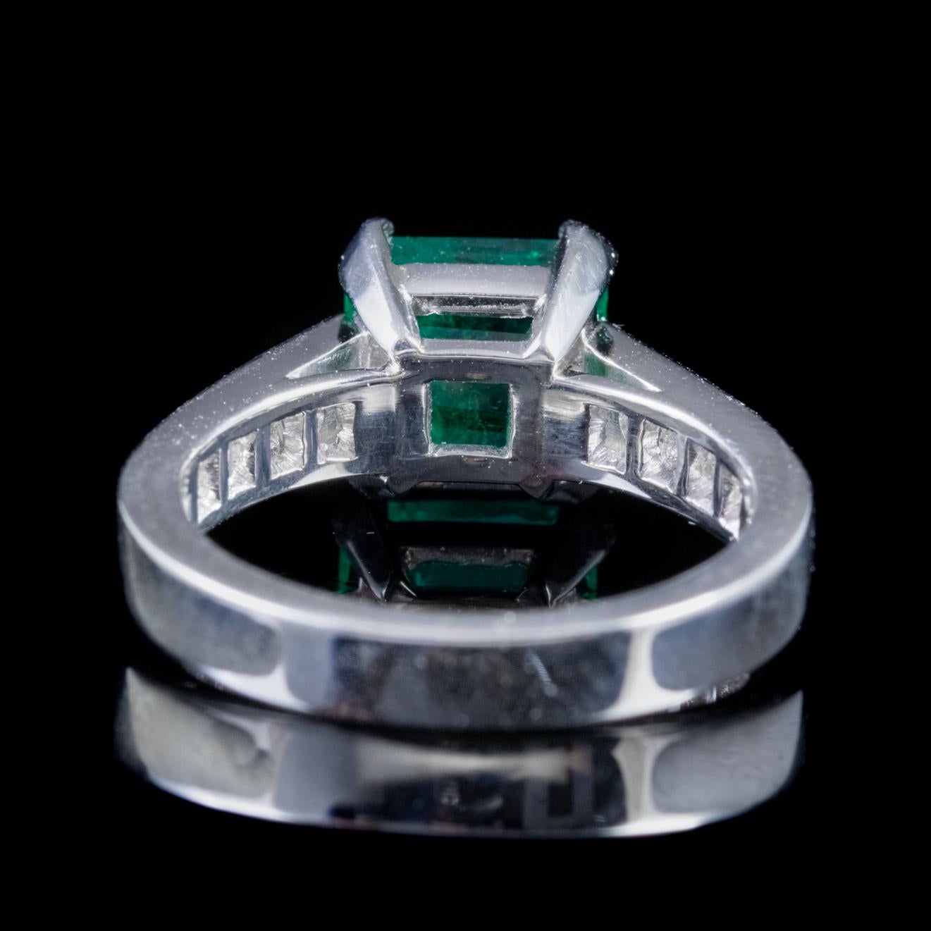 Women's Vintage Emerald Diamond Ring Platinum 2.27ct Emerald 0.80ct Diamond Dated 1956 For Sale