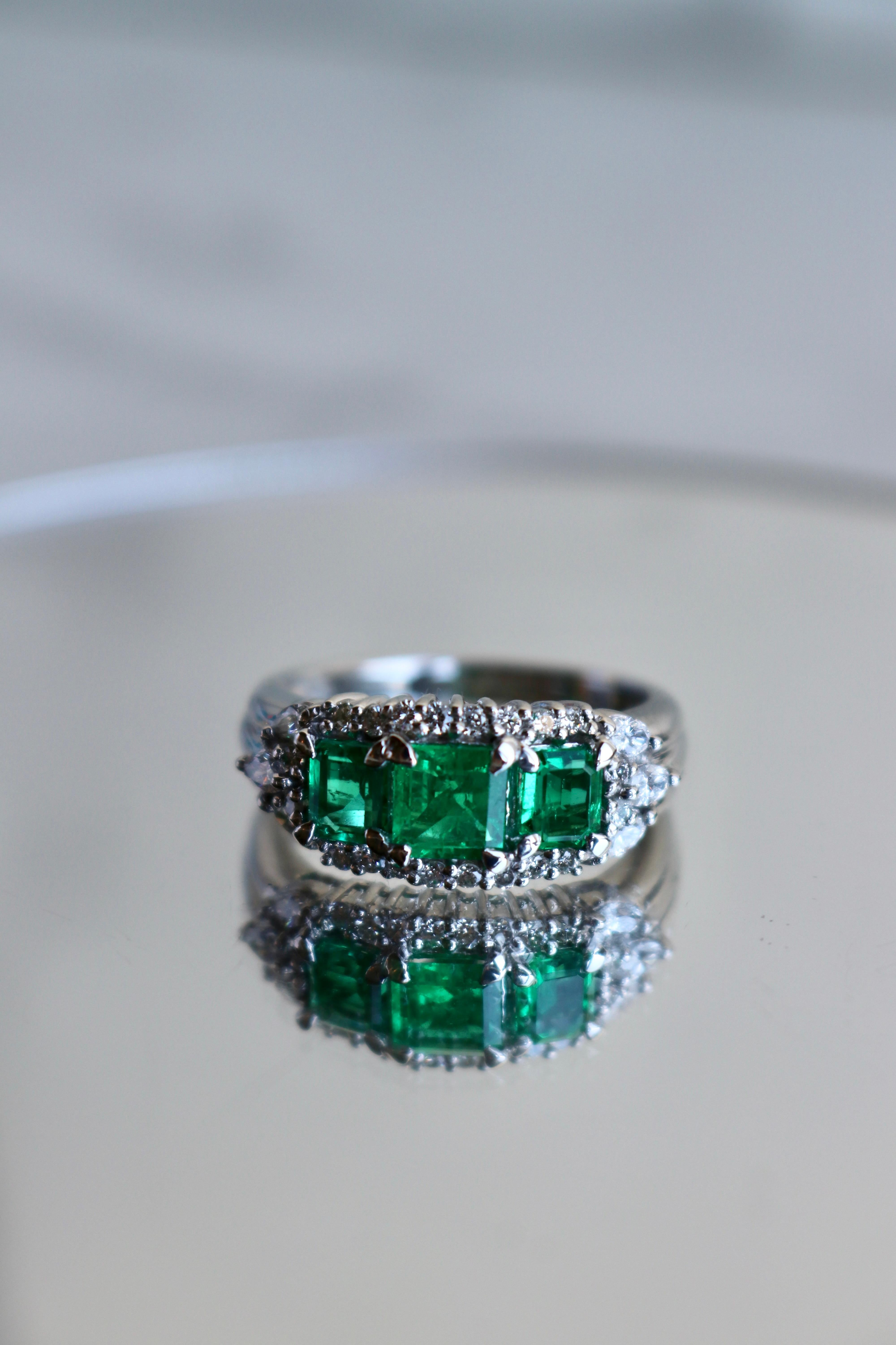 Women's or Men's Vintage Emerald Diamond Three Stone Platinum Ring For Sale