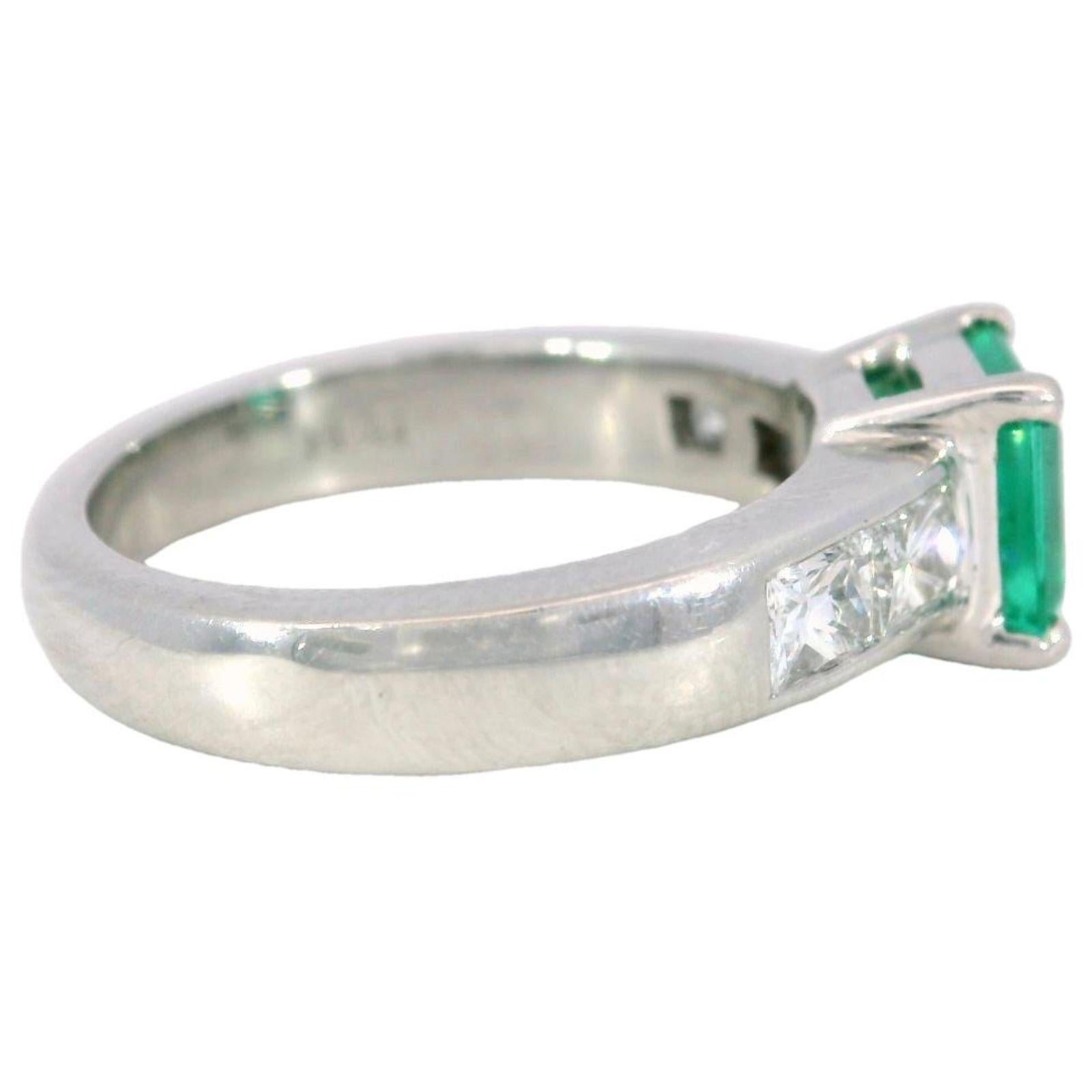 Donna Anello di fidanzamento vintage con smeraldo e accenti di diamanti AGL CERT in platino misura 6 ~2.2ctw in vendita