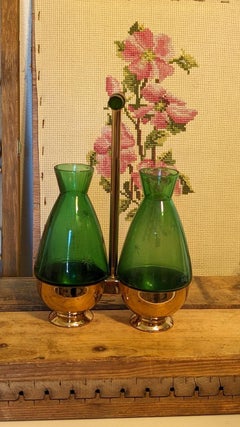 Vintage Emerald Glo Art Deco mid century modern Glasses set.