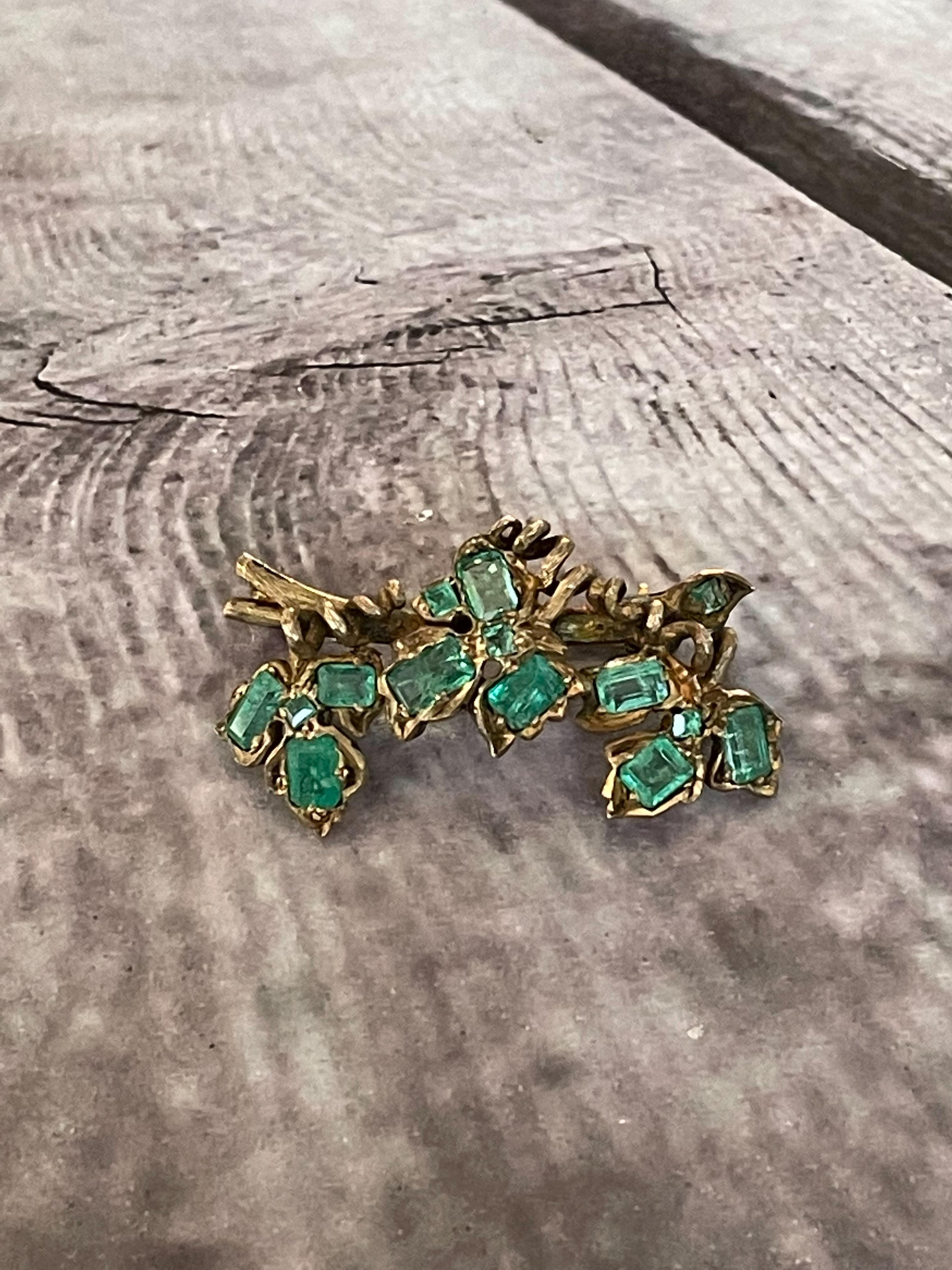 vintage emerald brooch