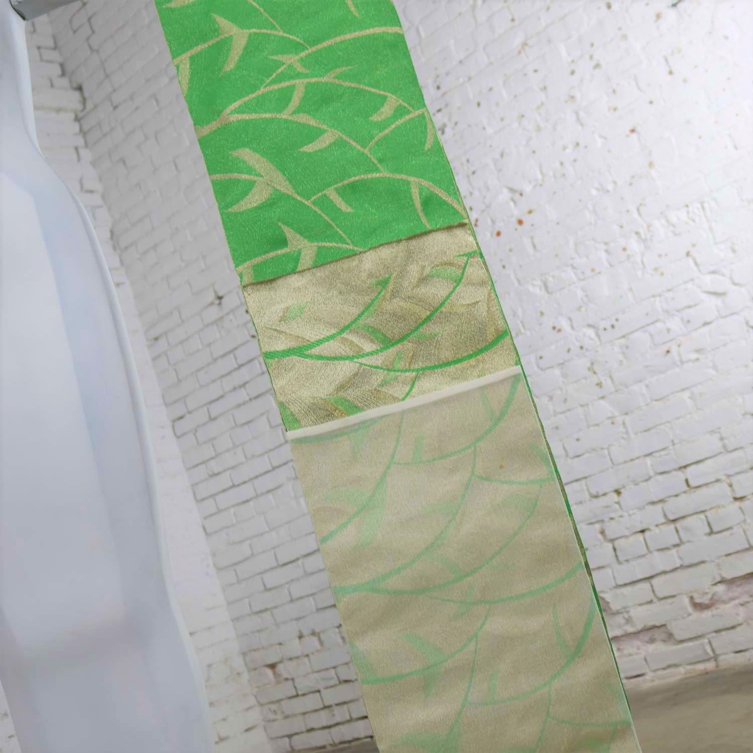 Obi japonais vintage vert émeraude et or lamé avec motif de feuille géométrique en vente 1