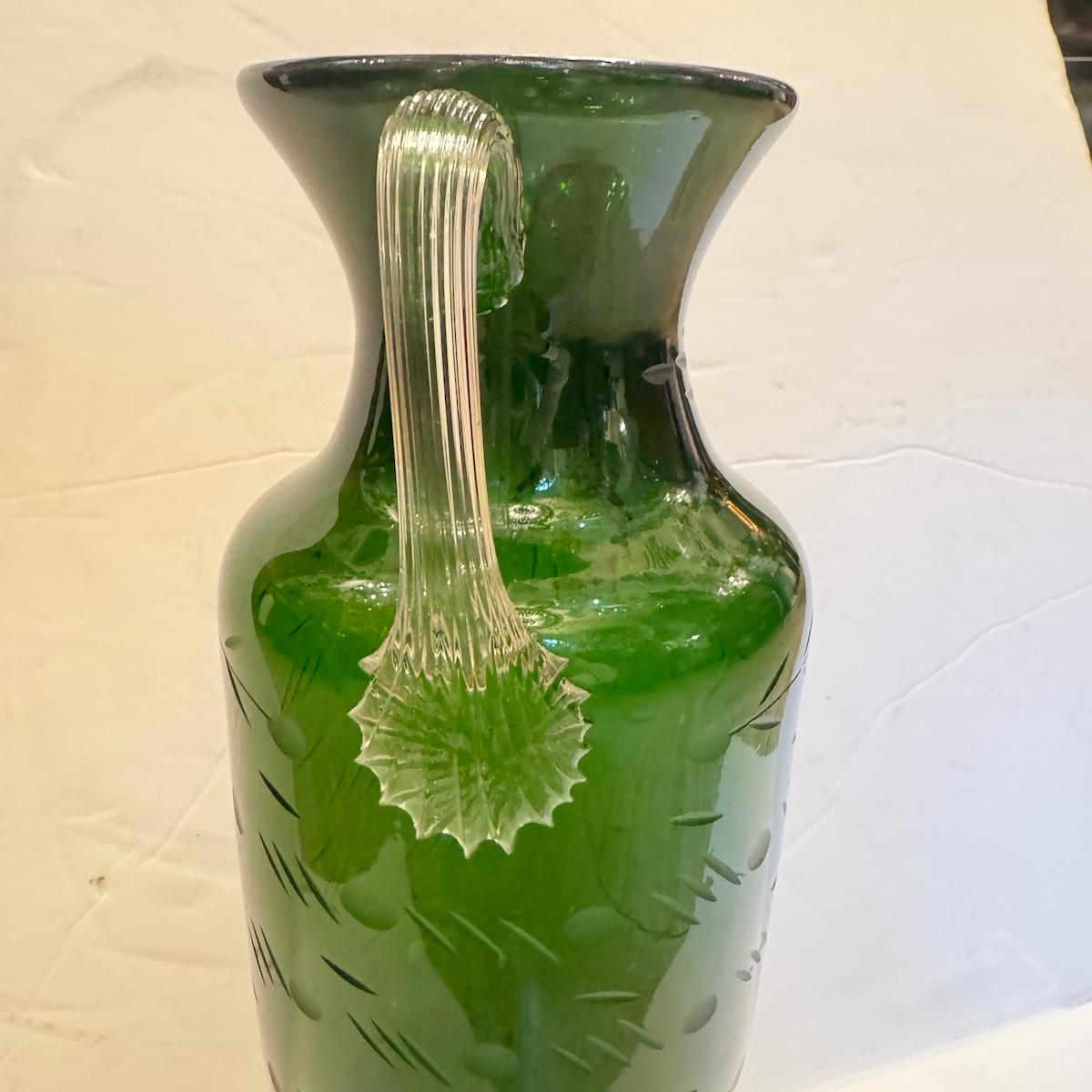 Vintage Smaragdgrün Geätzte Glasvase (Radiert) im Angebot