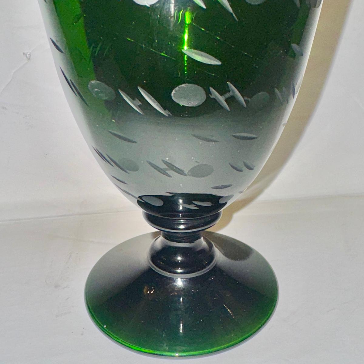 Vintage Smaragdgrün Geätzte Glasvase im Angebot 1