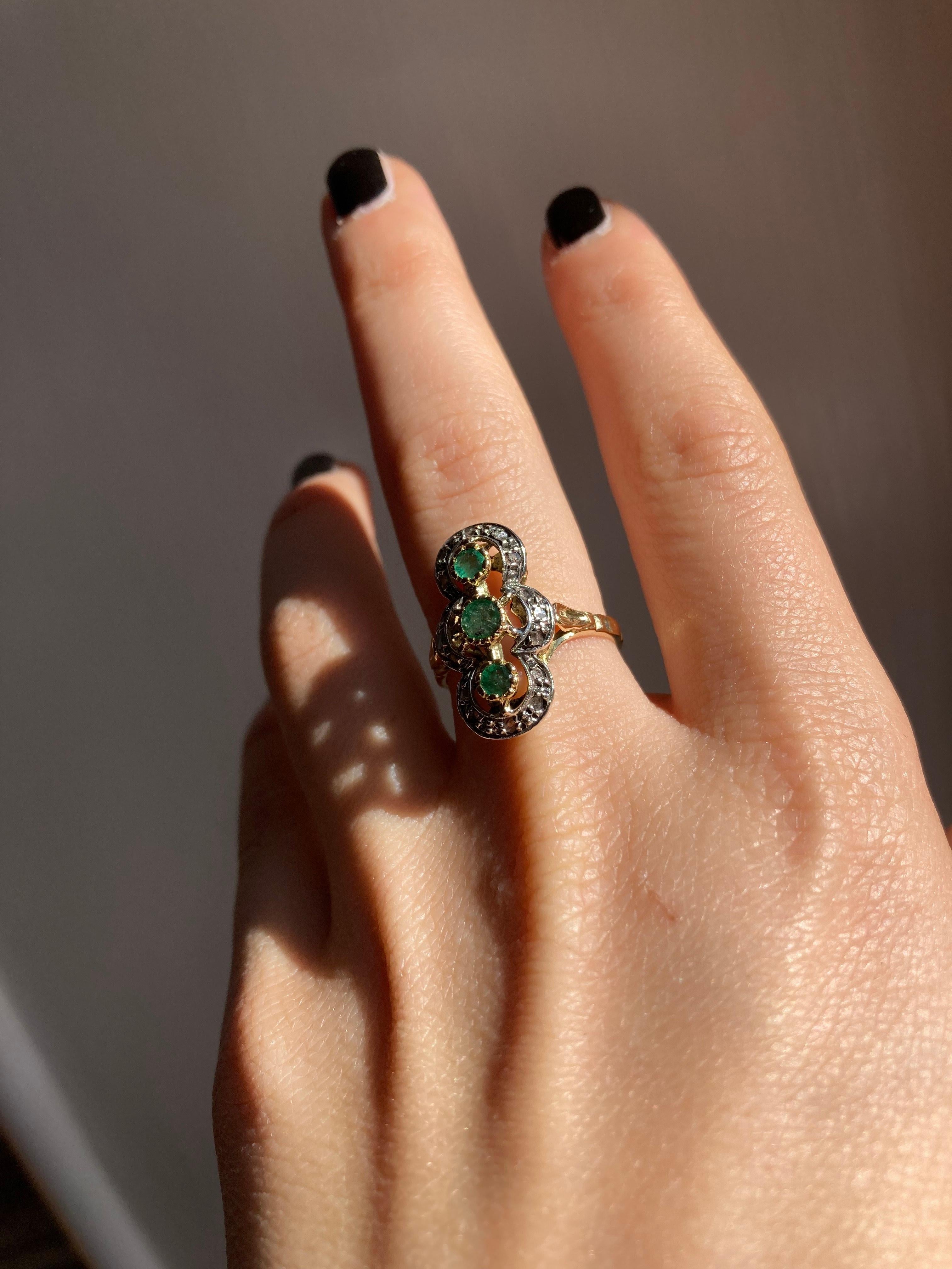 Vintage Emerald old cut Diamonds Gold Ring 2