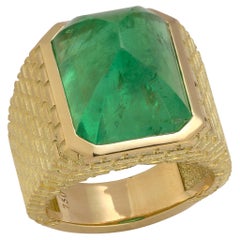 Vintage Emerald Pyramid Gold Ring