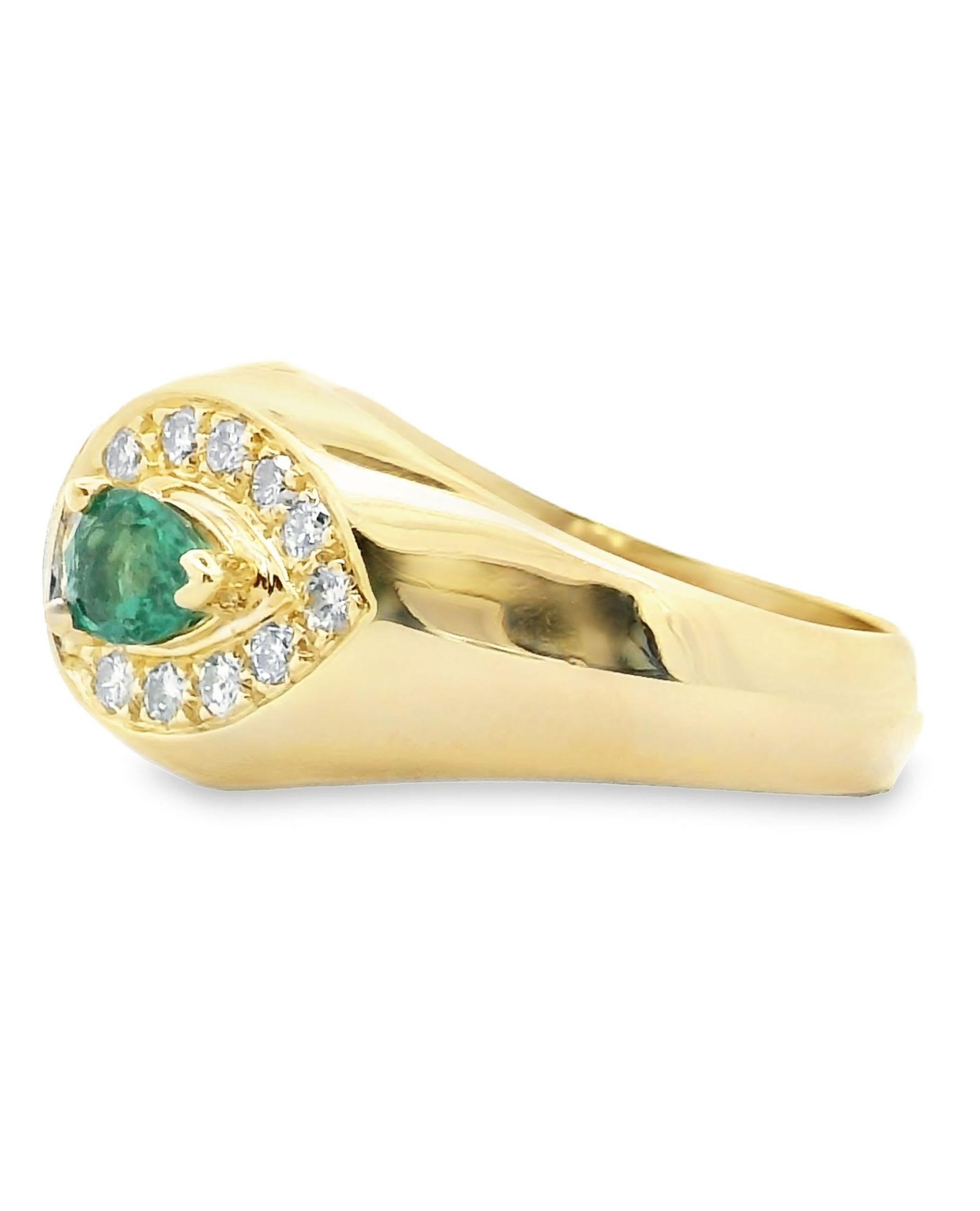 Vintage Birnenförmiger Smaragdring mit Baguette- und runden Diamanten aus 18 Karat Gold Damen im Angebot