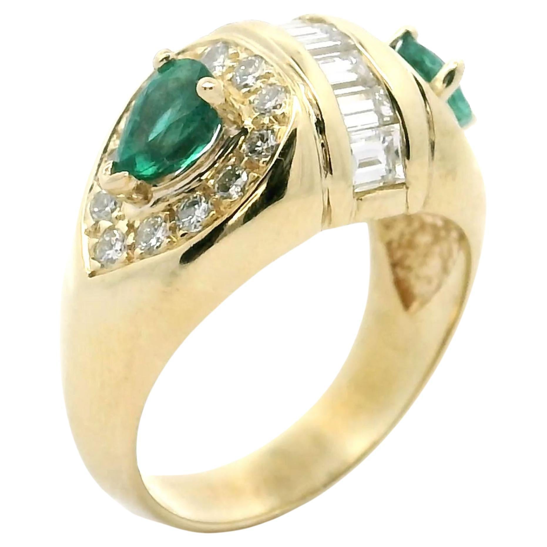 Vintage Pear Shaped Emerald Ring with Baguette & Round Diamonds Set in 18K Gold