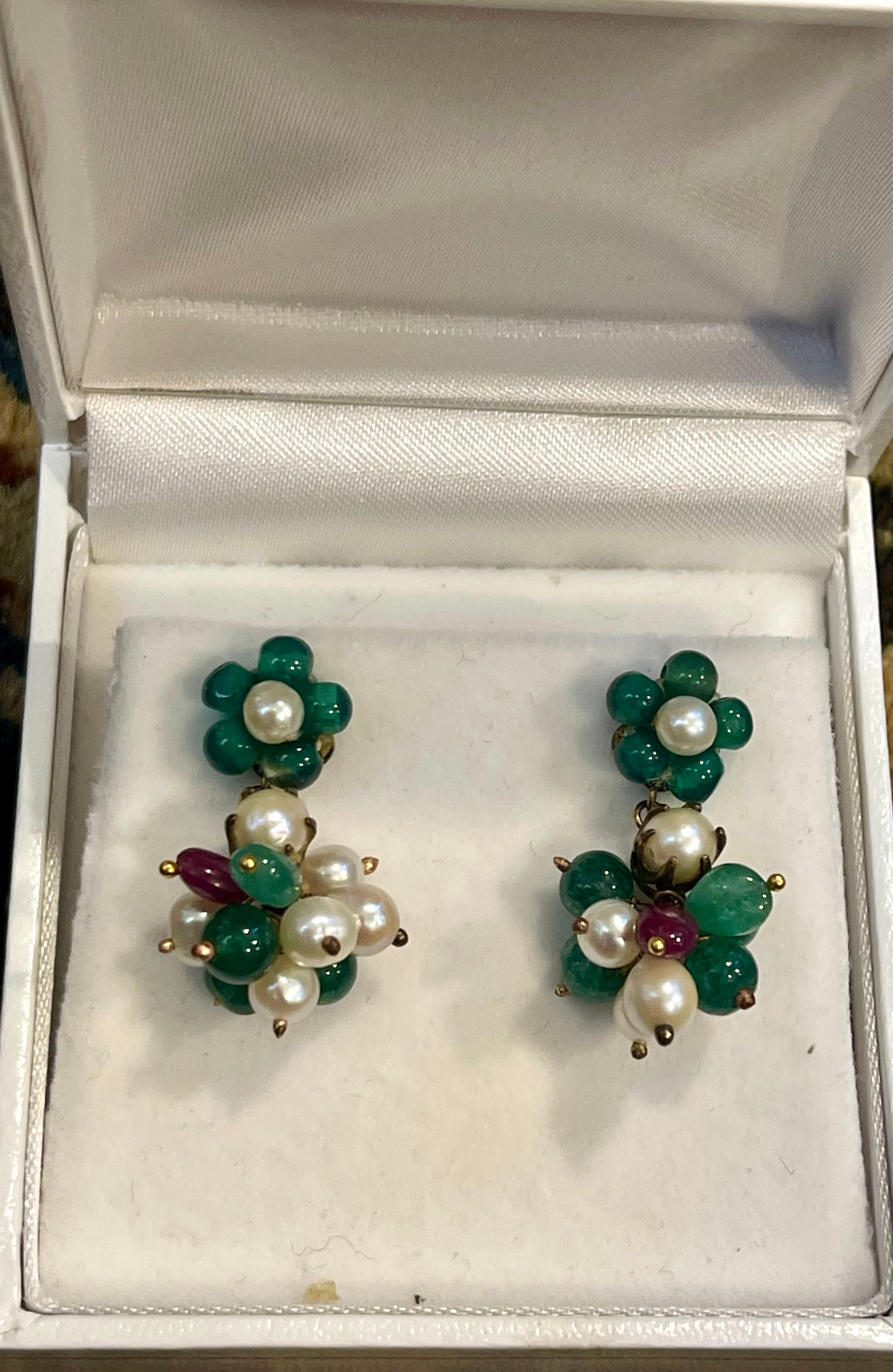 Women's Vintage Emerald Ruby and Pearl Post Back Dangling Earrings 18 Karat Yellow Gold