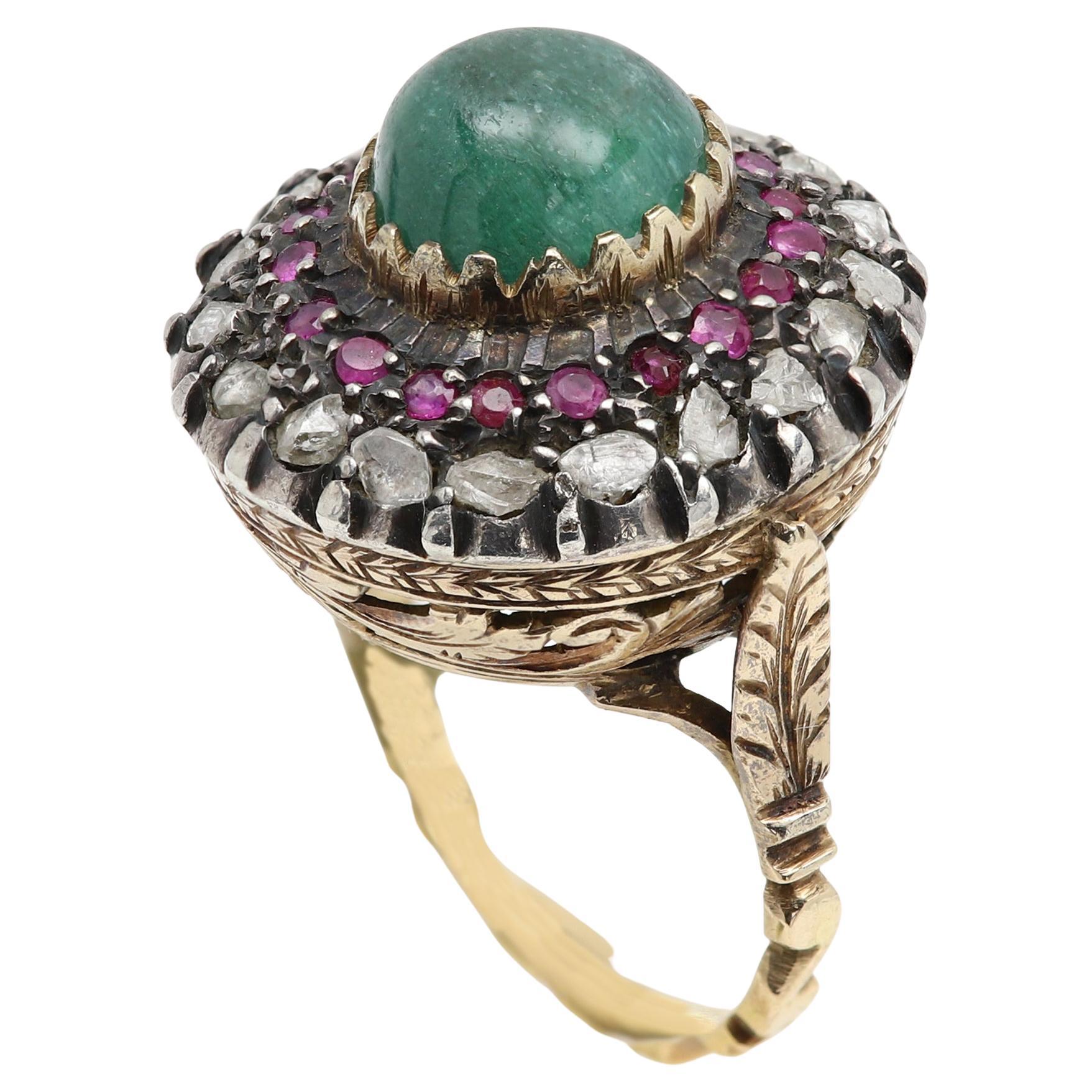 Anillo Vintage Esmeralda Rubí Diamante Cabujón Esmeralda 18 Quilates y Plata de Ley