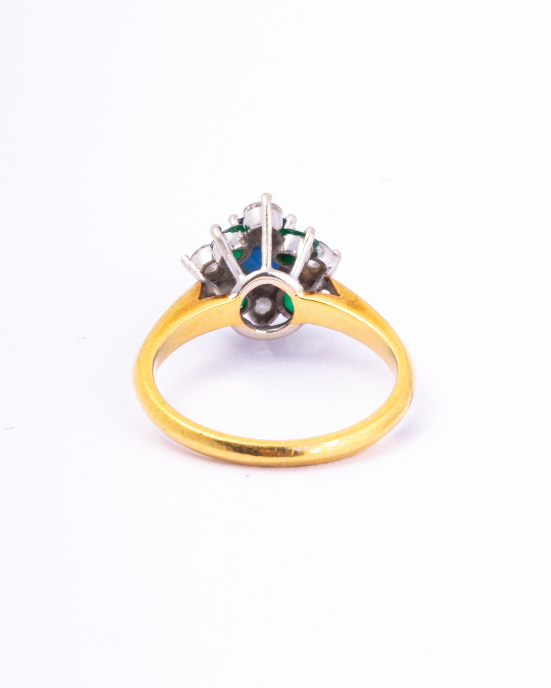 Round Cut Vintage Emerald, Sapphire and Diamond 18 Carat Gold Cluster Ring