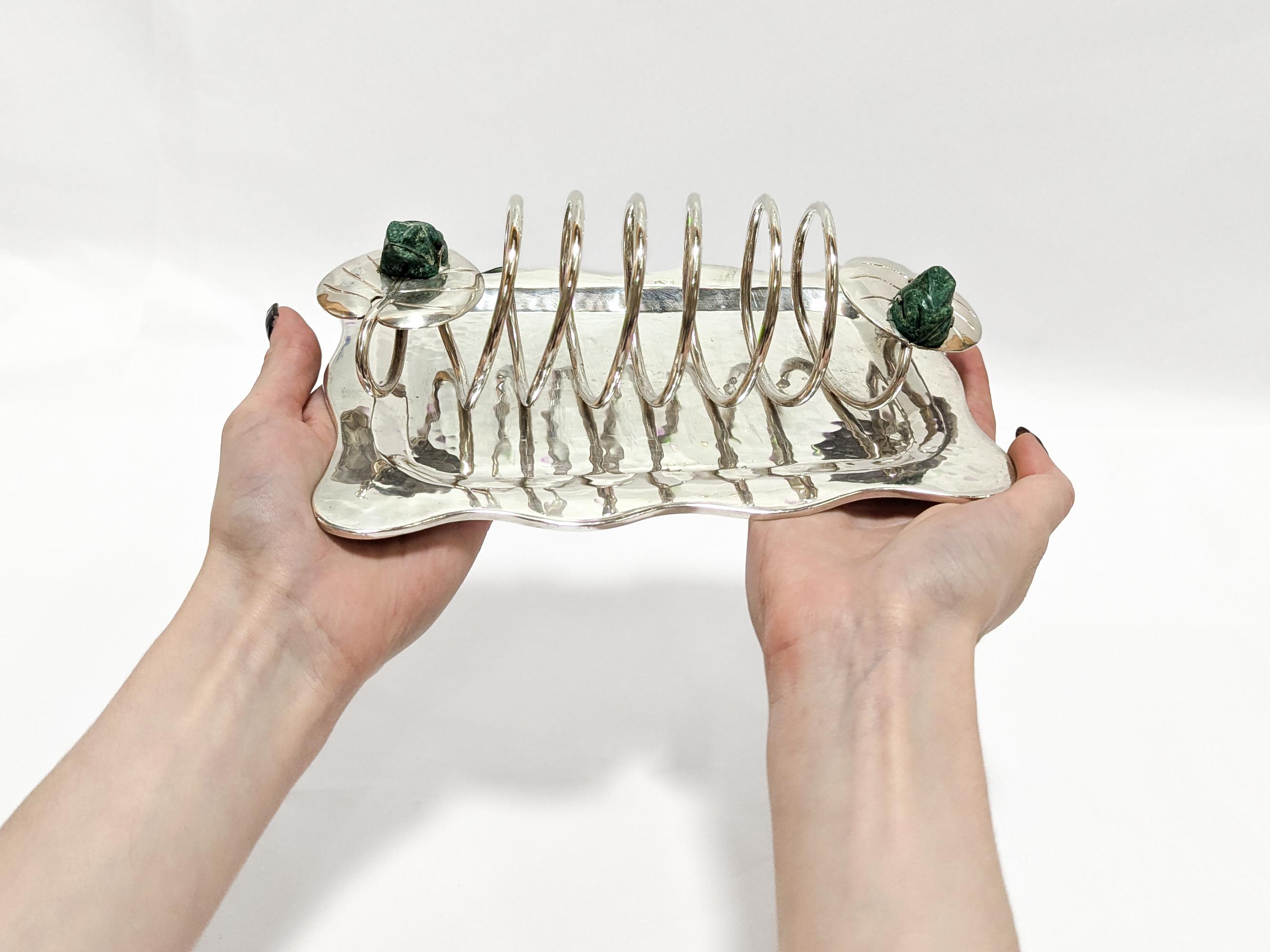 Vintage Emilia Castillo Taxco Silver Plate Toast Rack with Malachite Frogs (porte-tartines en métal argenté avec grenouilles en malachite) en vente 5