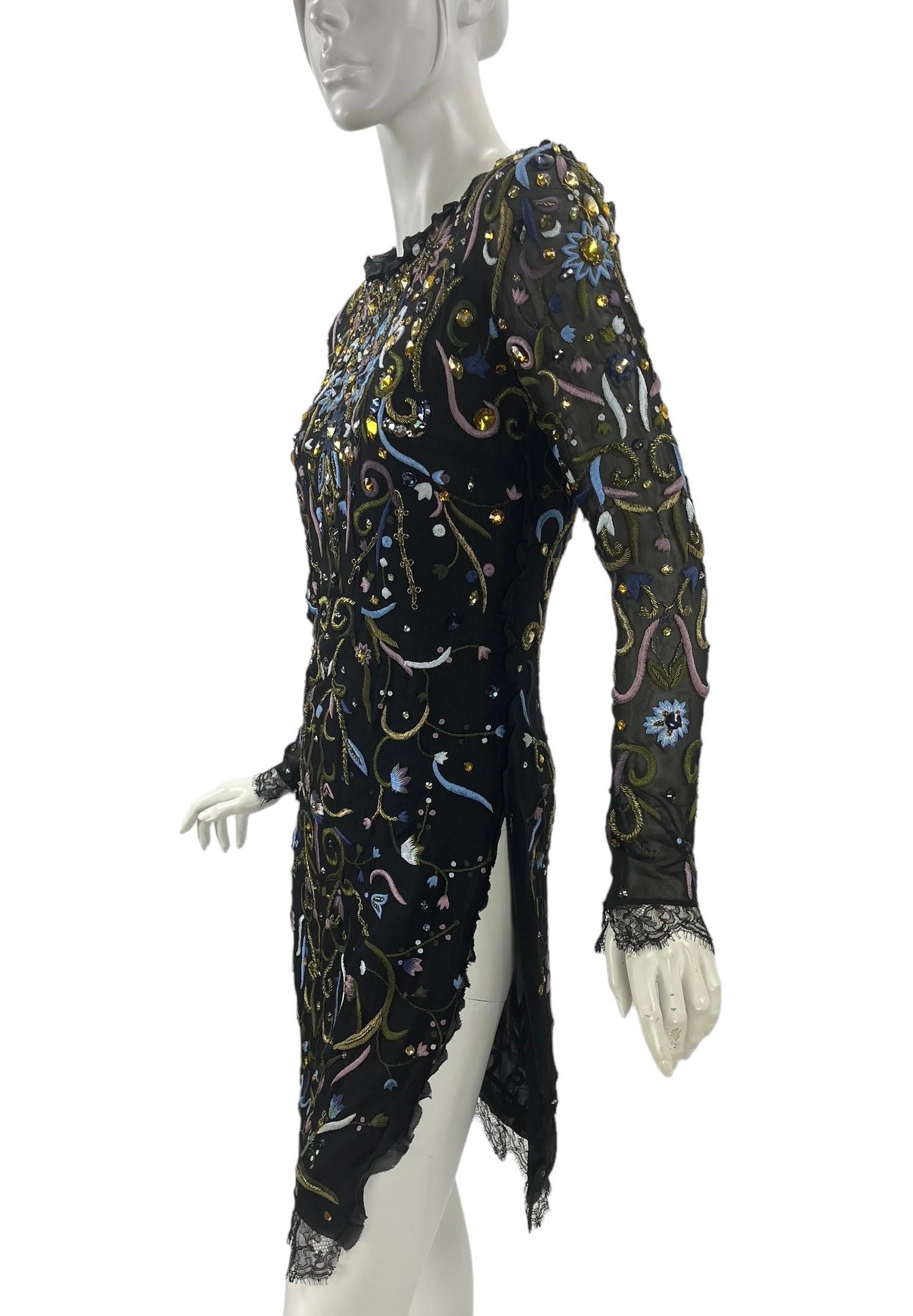 Schwarzes Seidenkleid von Emilio Pucci, bestickt und mit Kristallen verziert im Angebot 3