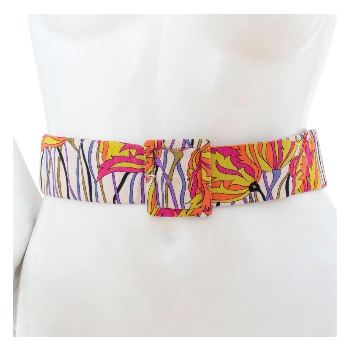 Vintage floral print belt by Pucci
Fabric covered hardware
Abstract floral print
Leather underside
Rectangle buckle
Wide shape
Condition: good preowned; some signs of wear throughout, minor display of leather cracking; fully wearable