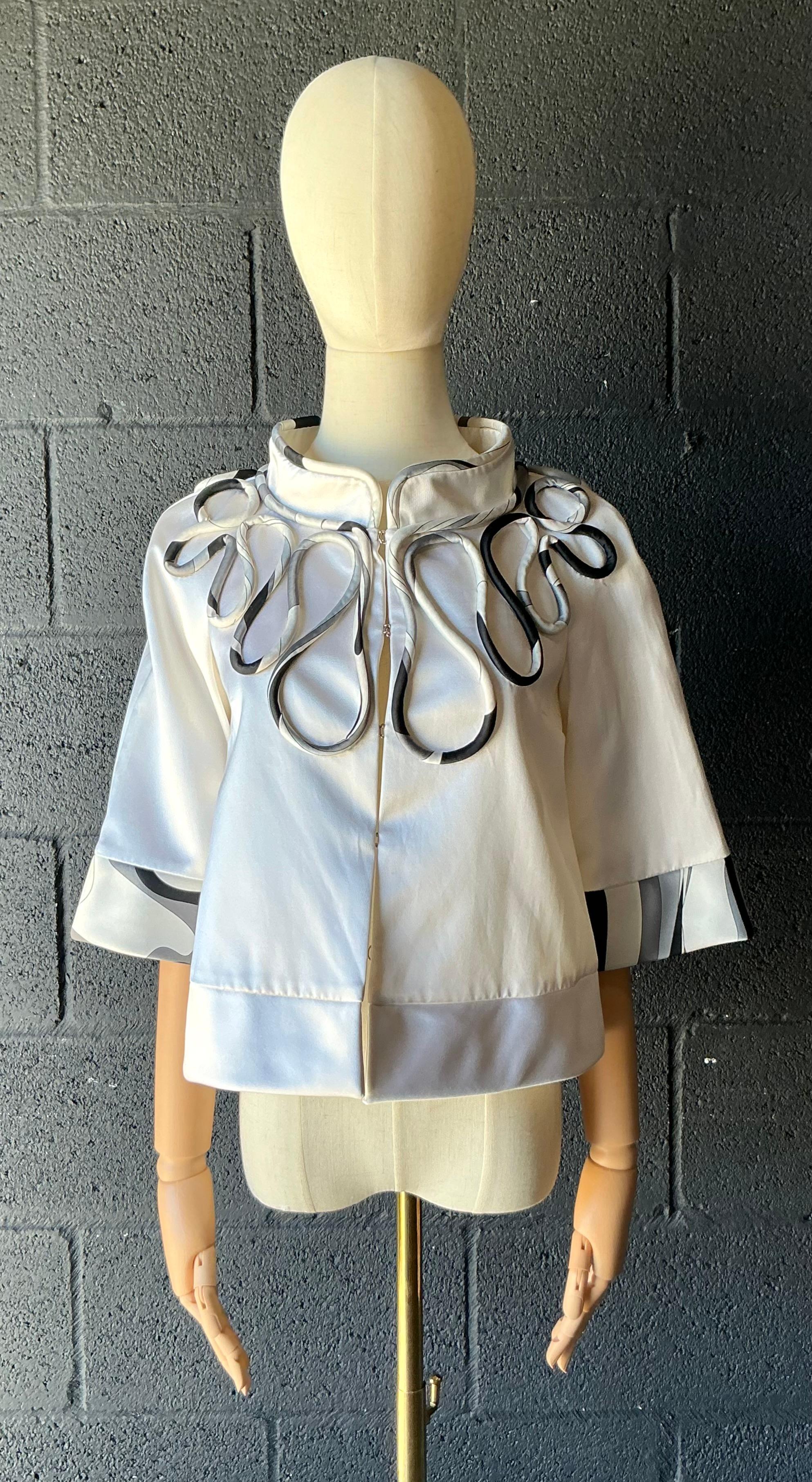 Camicetta con cappuccio monocromatica vintage di Emilio Pucci In condizioni buone in vendita a West Palm Beach, FL