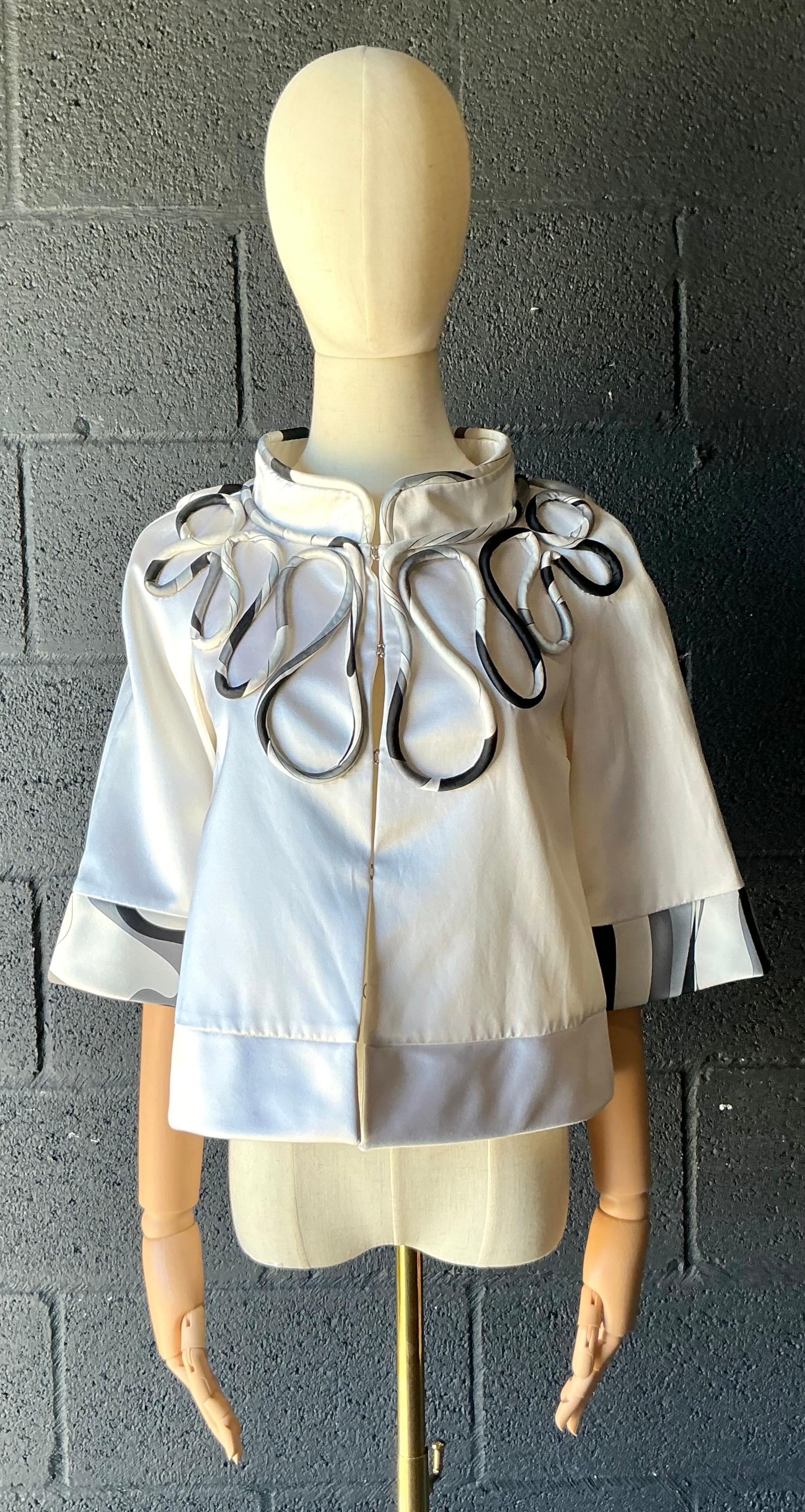 da uomo o donna Camicetta con cappuccio monocromatica vintage di Emilio Pucci in vendita