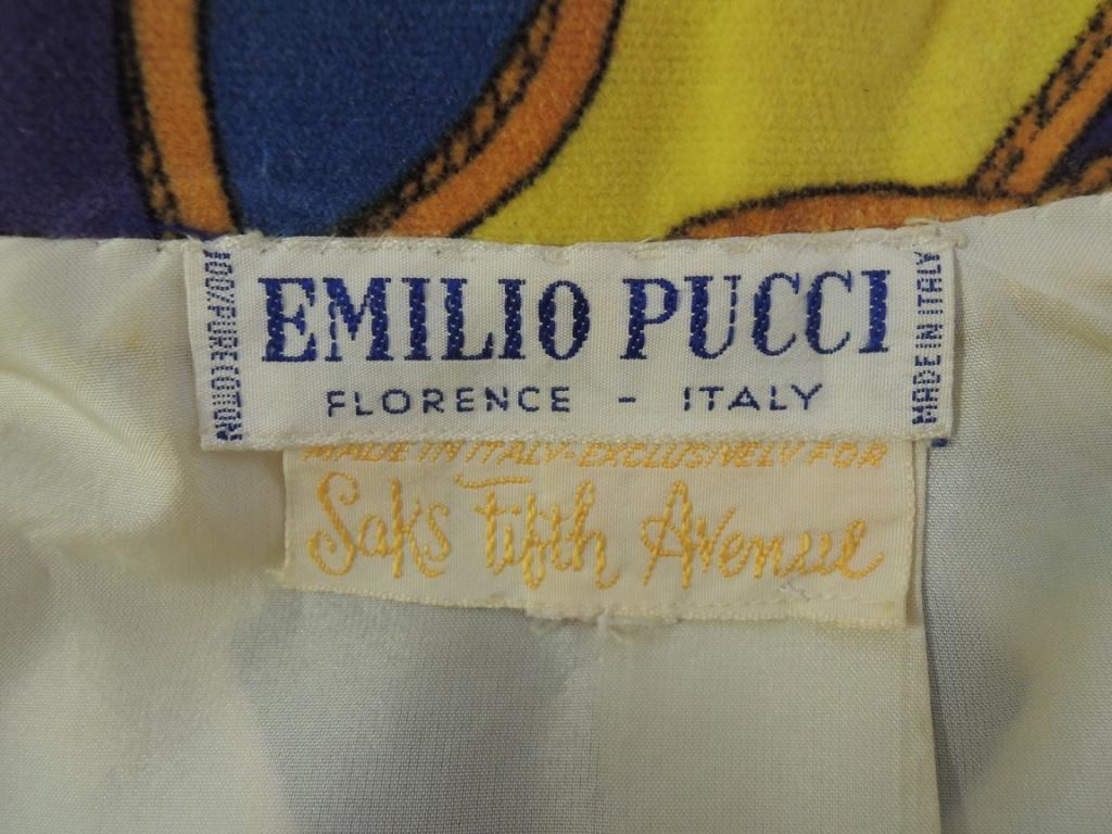 Vintage Emilio Pucci Multicolor Floral Velvet Blazer Jacket For Sale 2