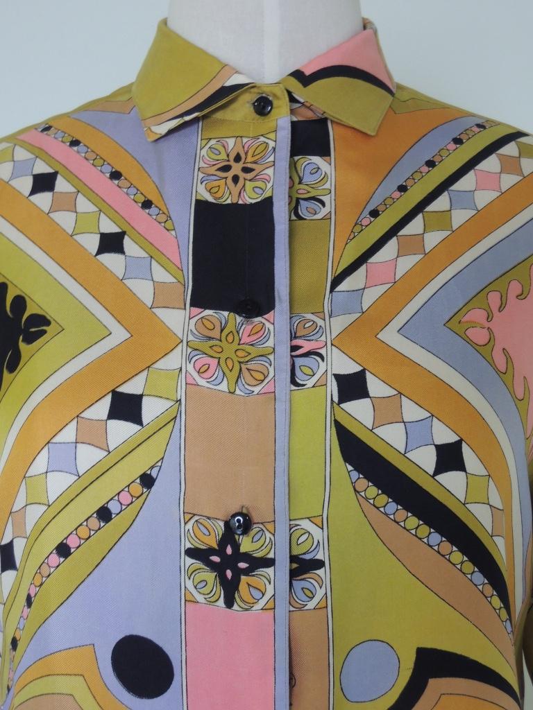 Vintage Emilio Pucci Multicolor Psychedelic Long Sleeve Silk Blouse In Fair Condition For Sale In Oakland, CA