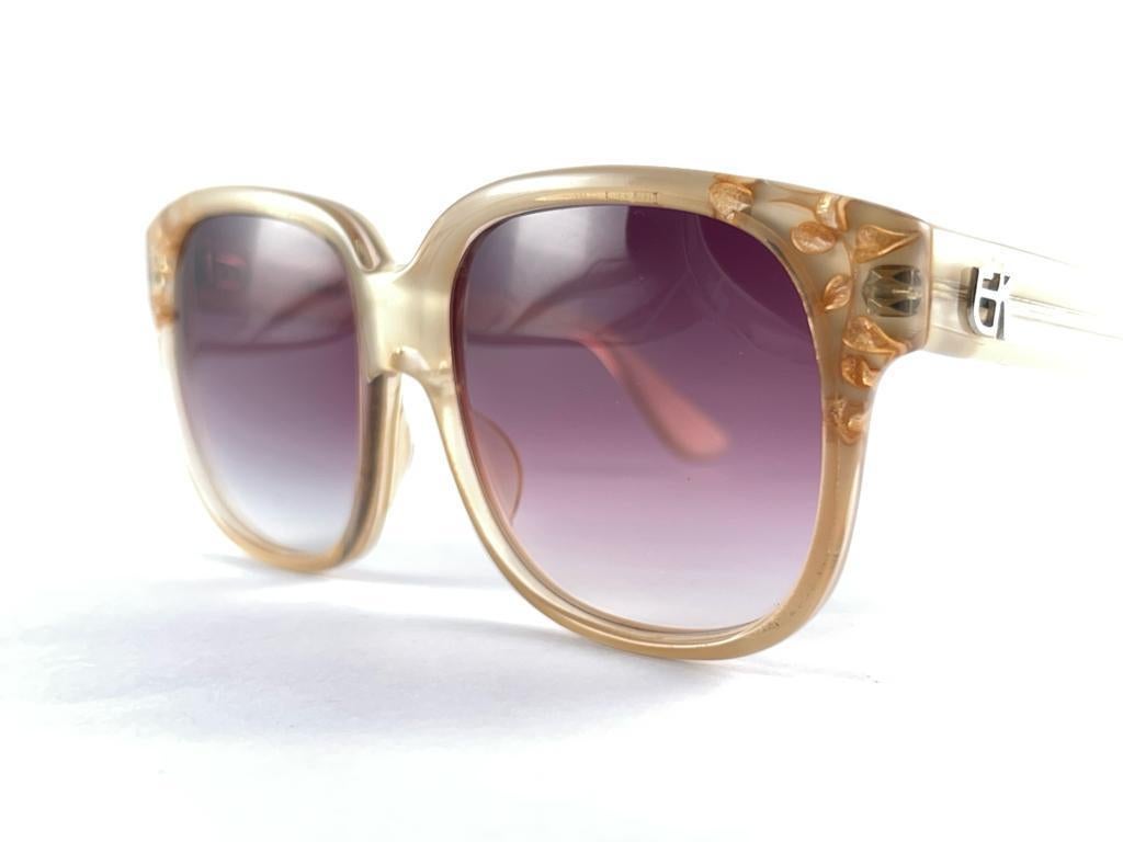 Classy And Eye Catching Vintage Emmanuelle Khanh Paris.
Strong And Stunning Frame. A Must Have Piece! 
This Pair Is A Class Statement, A Must Have For A Collector! A Great Opportunity To Achieve A Unique And Yet Timeless Look.

Please Notice This