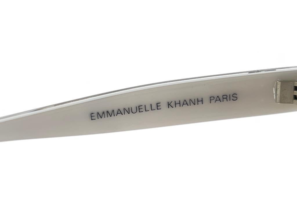 Emmanuelle Khanh Vintage 8080 343, Vintage  Blumen-Akzente Frankreich 1970er Jahre Sonnenbrille im Angebot 3