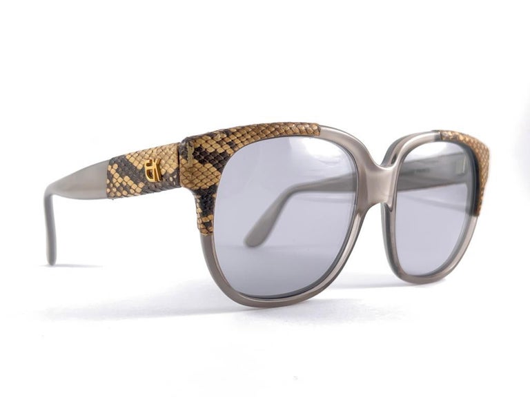 Vintage Emmanuelle Khanh Sunglasses w/Chain Detail! Model 8080, Made in France VINTAGE EMMANUELLE KHANH 8080 45 SNAKE SKIN ACCENTS FRANCE  main image 4