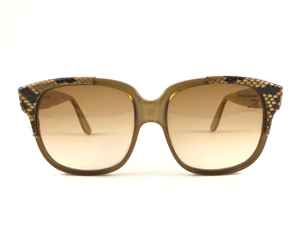 Vintage Emmanuelle Khanh 8080 49 Snake Pattern Accents France Sunglasses For Sale 6