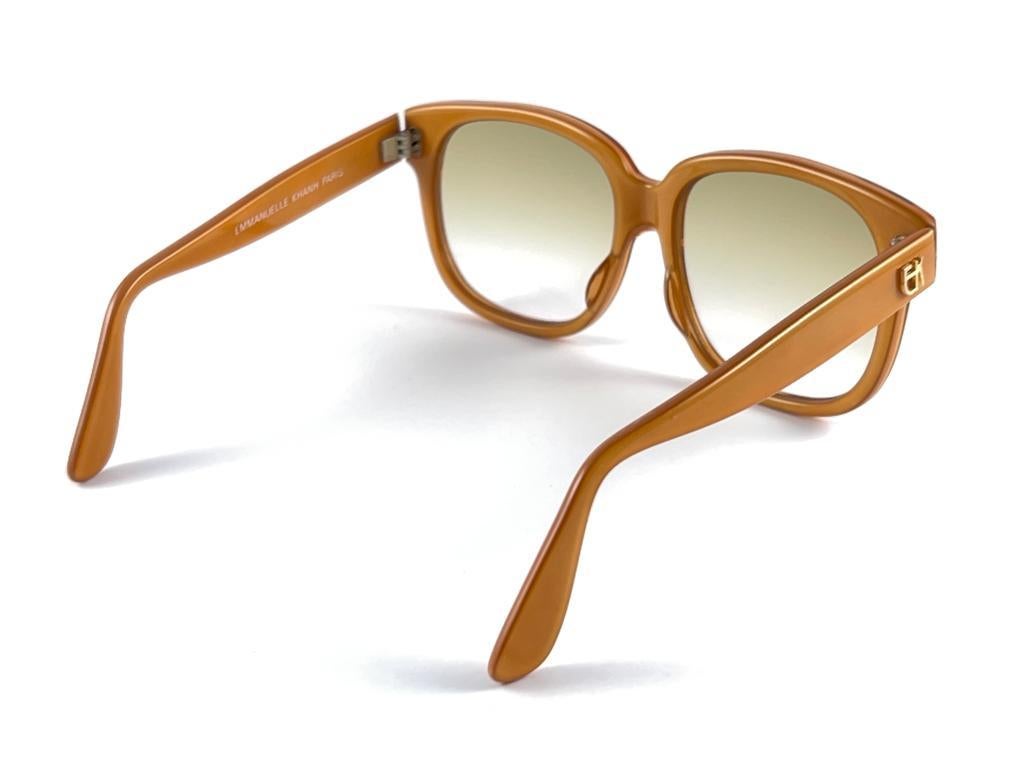 Vintage Emmanuelle Khanh 8680 Translucent Oversized 70'S France Sunglasses For Sale 6