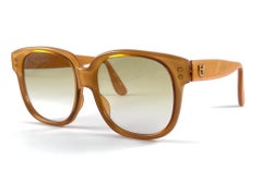 Gafas de sol vintage Emmanuelle Khanh 8680 translúcidas sobredimensionadas años 70 Francia