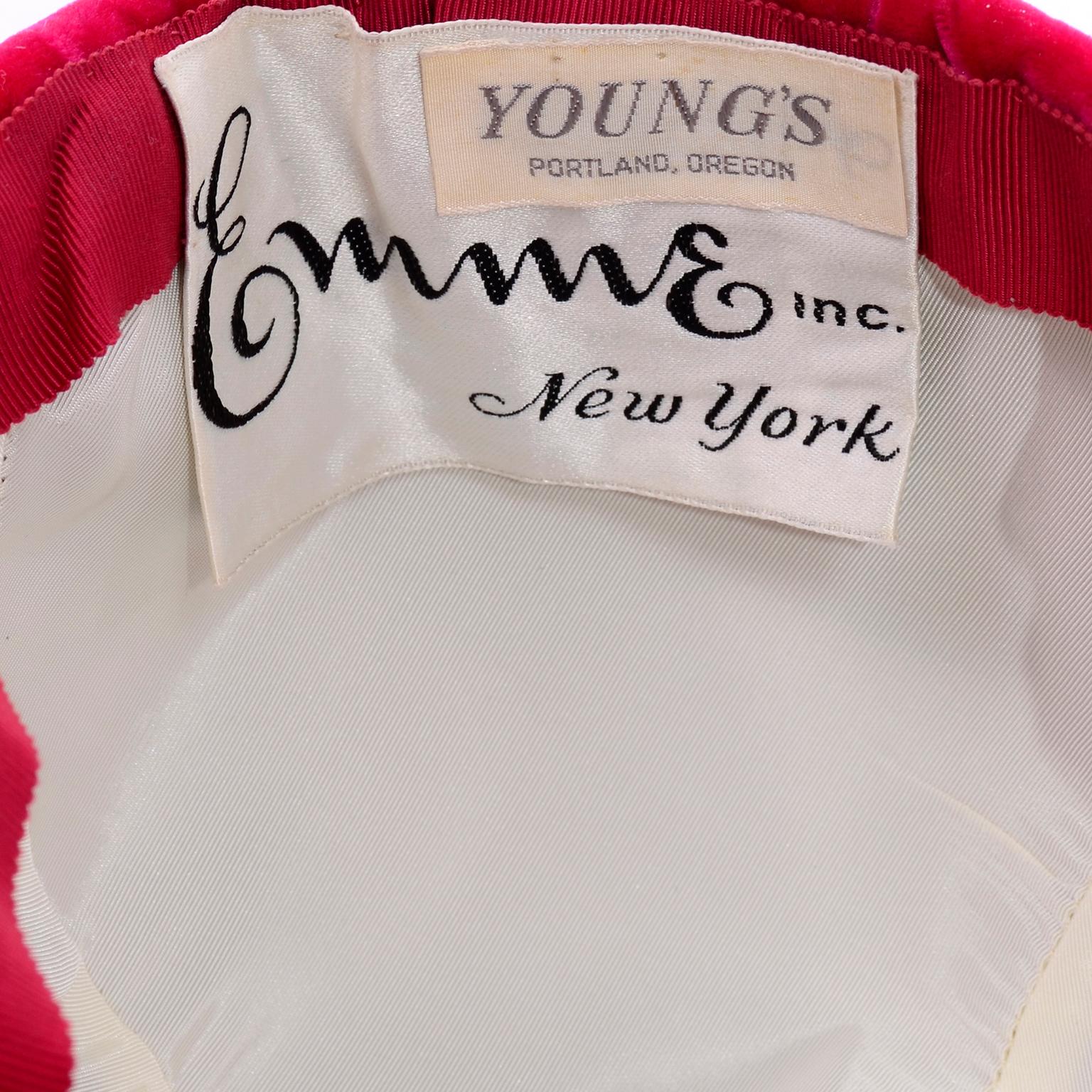 Emme - Chapeau vintage en velours rouge avec capuche d'équitation en vente 2
