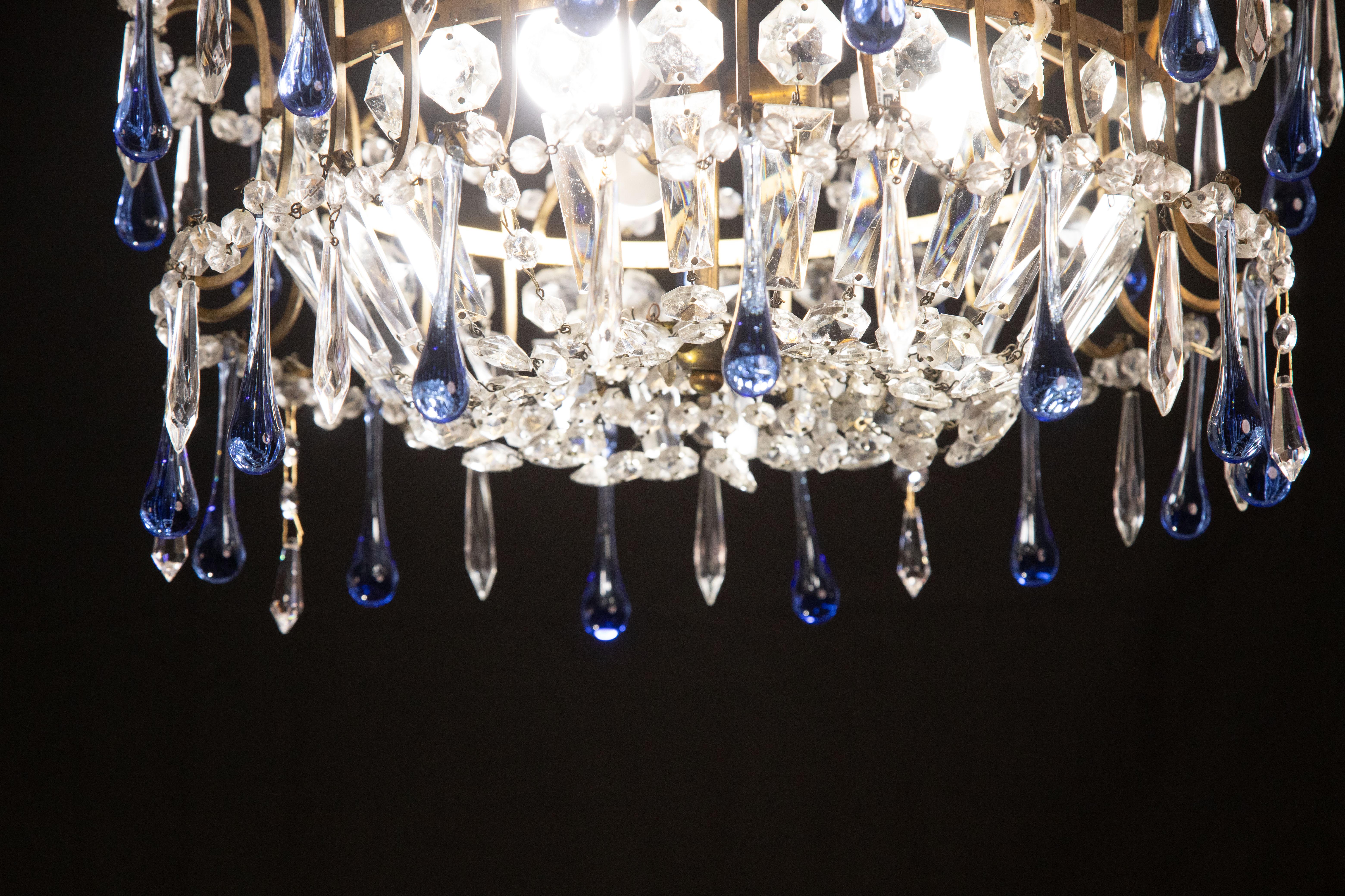 Vintage Emperor Style Chandelier, Blu Murano Drops, 1960s For Sale 1