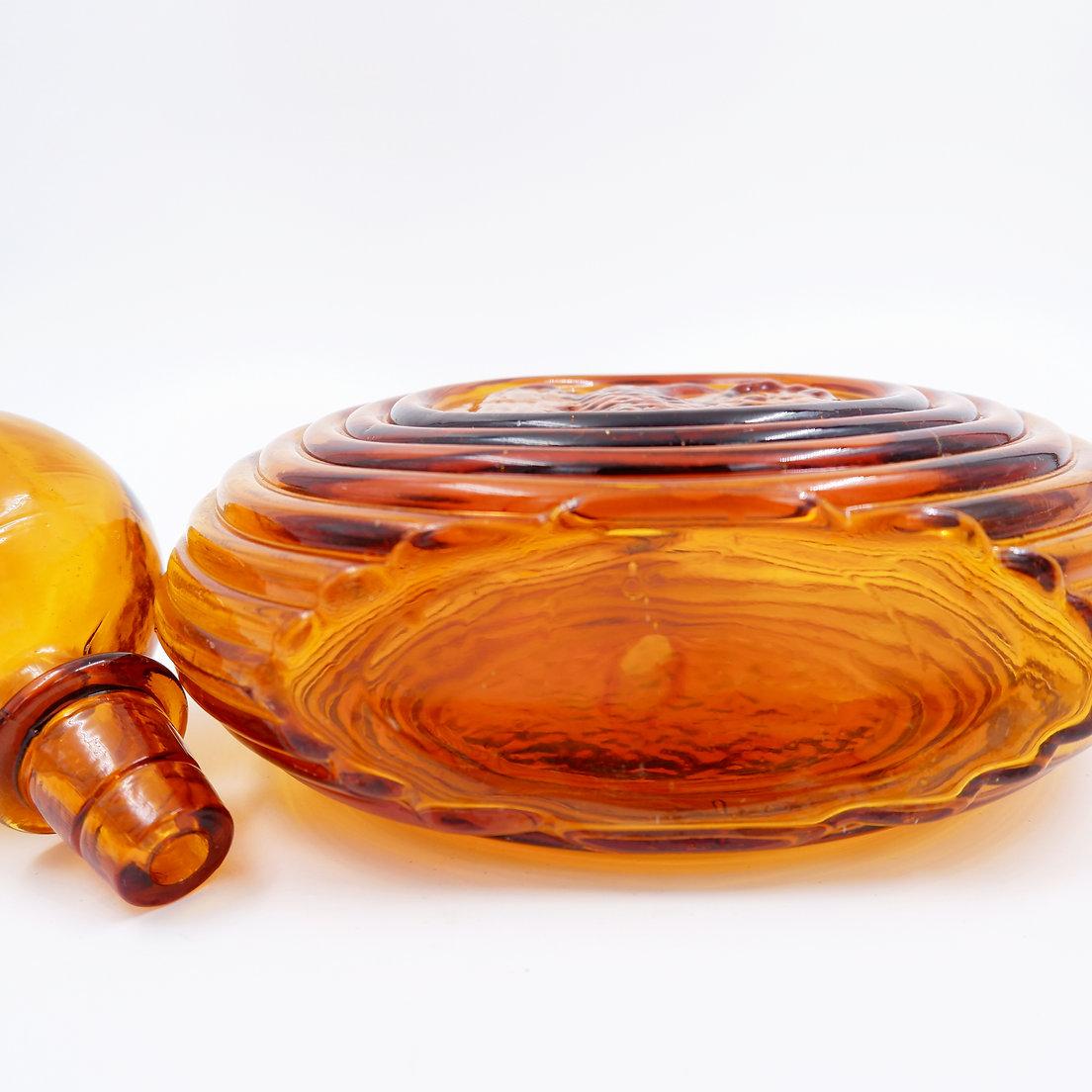 Art Glass Vintage Empoli Rossini Embossed Eagle Amber Glass Decanter Bottle - 1970s For Sale