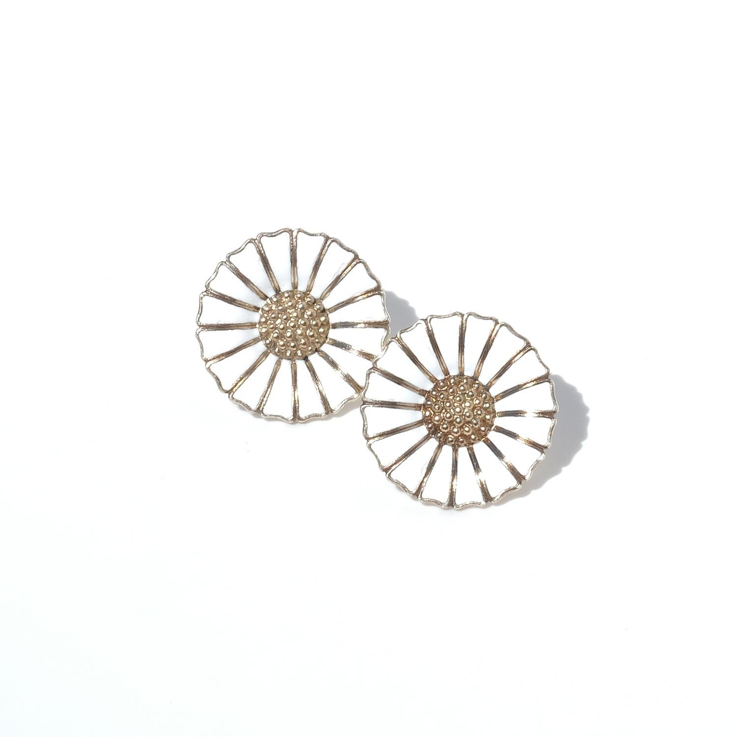 Vintage Enamel and Gilded Silver Earrings by Anton Michelsen In Good Condition For Sale In Stockholm, SE
