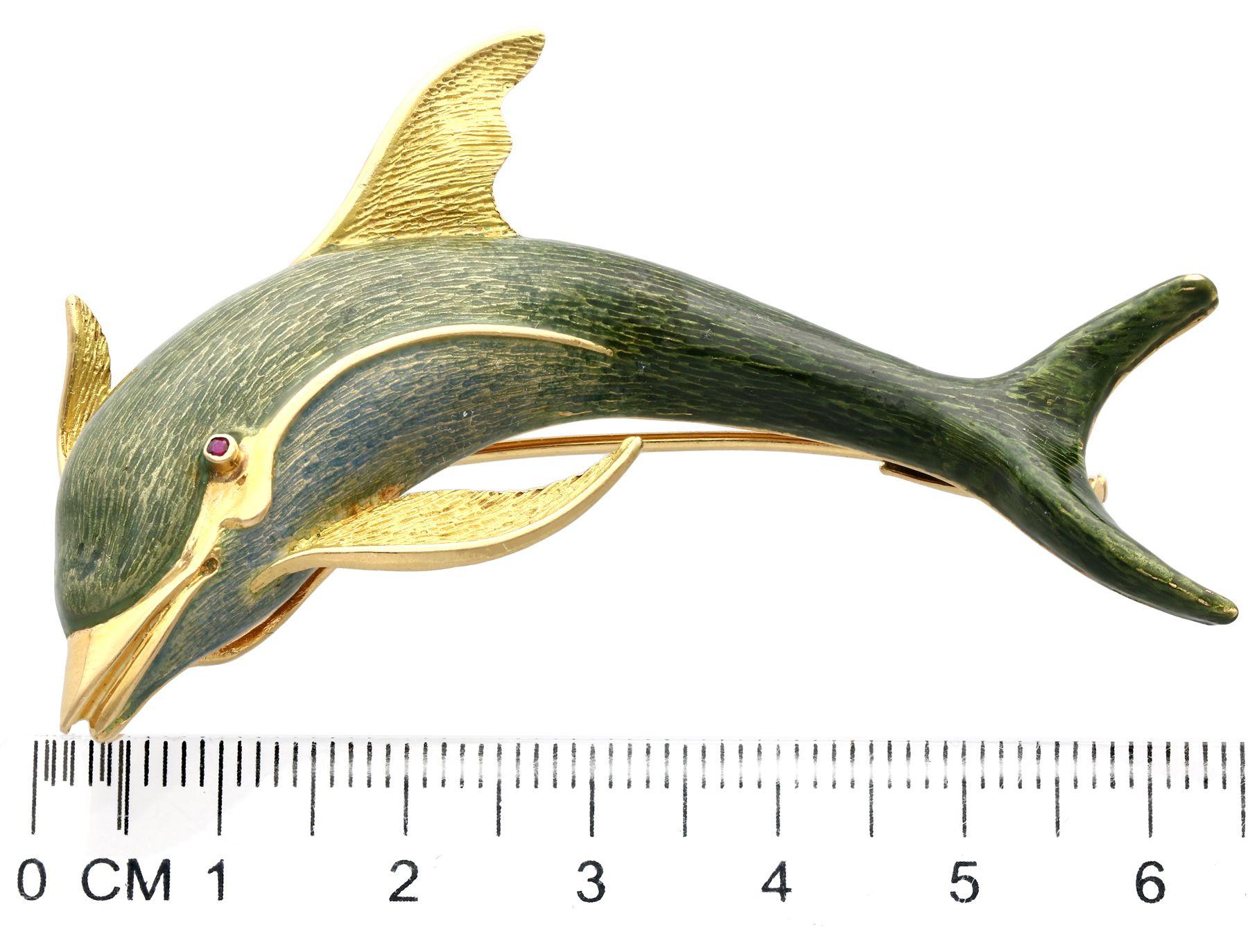 Vintage Enamel and Ruby 18k Yellow Gold Dolphin Brooch, Circa 1980 2