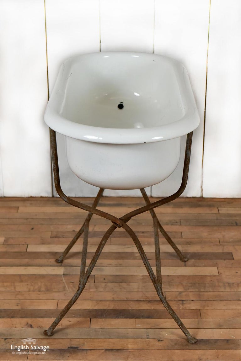 Vintage Enamel Bath on a Metal Stand, 20th Century For Sale at 1stDibs