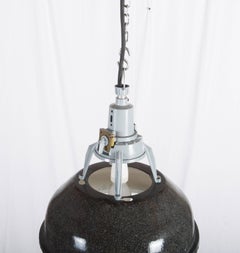 Lampe à suspension industrielle vintage d'usine d'émail