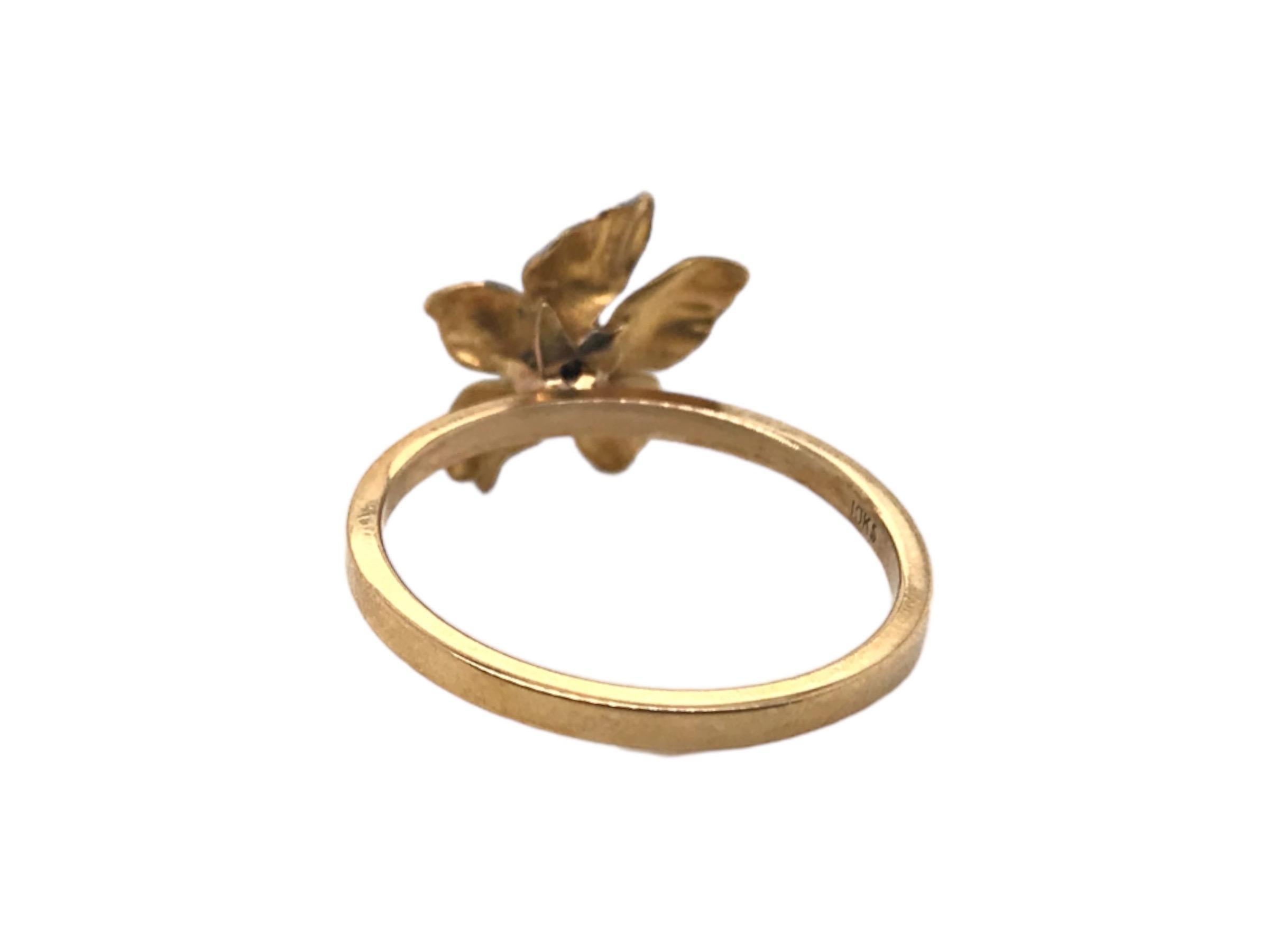 Vintage Enamel Flower Conversion Ring 10K Yellow Gold In Good Condition For Sale In Montgomery, AL