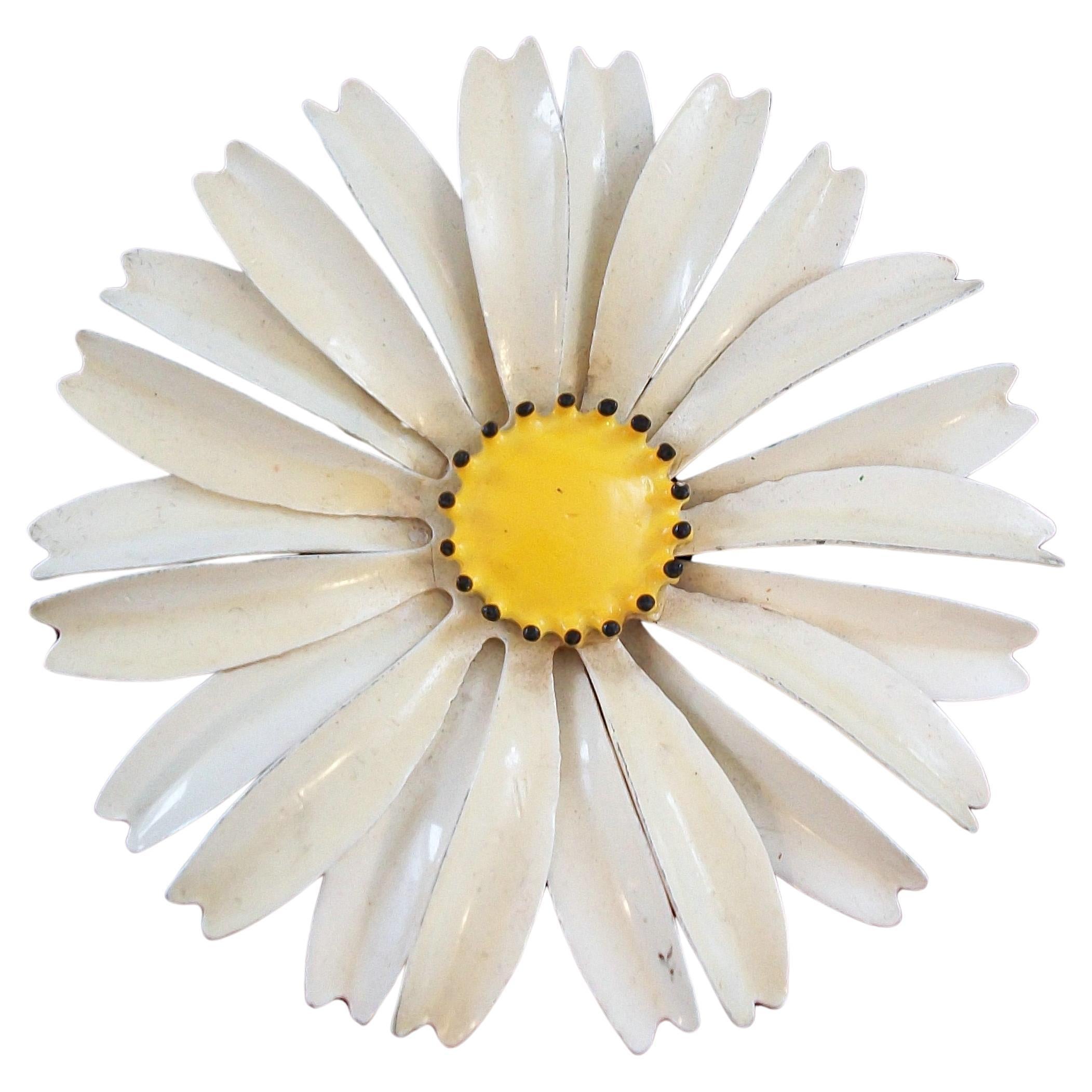 Vintage Enamel on Metal Daisy Brooch - Large Size - Unsigned - Circa 1960's For Sale