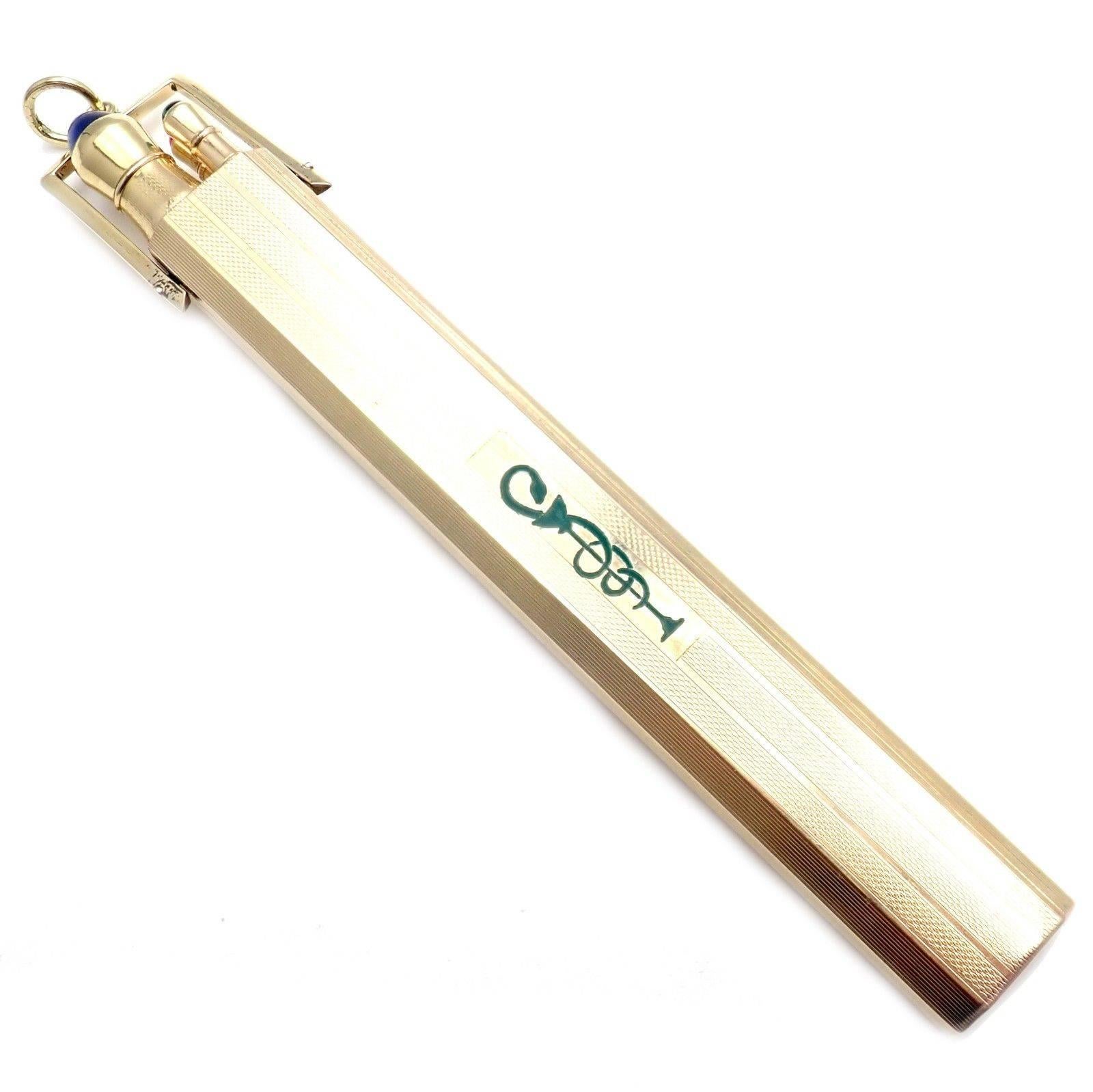 VIntage 14k Solid Yellow Gold Enamel Ruby Emerald Sapphire Doctors Pen Pencil Thermometer Kit Set.
With Case Has Green Enamel Logo
Fountain Pen Sapphire: 7mm
Thermometer Emerald: 3mm
Pencil Ruby: 3.5mm
Details:
Total Size: 123mm x 16mm x