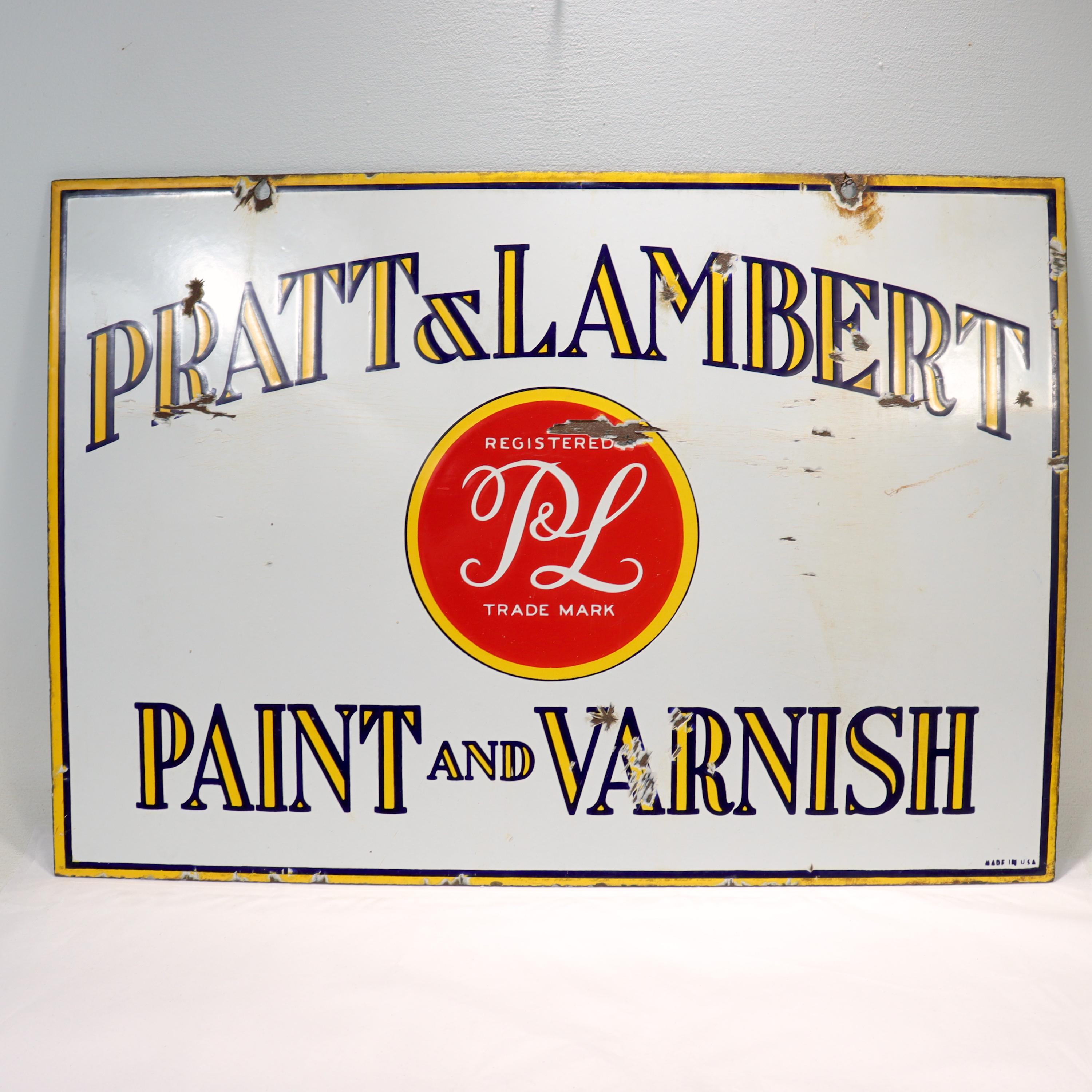 Nord-américain Panneau publicitaire vintage en émail et acier Pratt & Lambert Paint & Varnish en vente