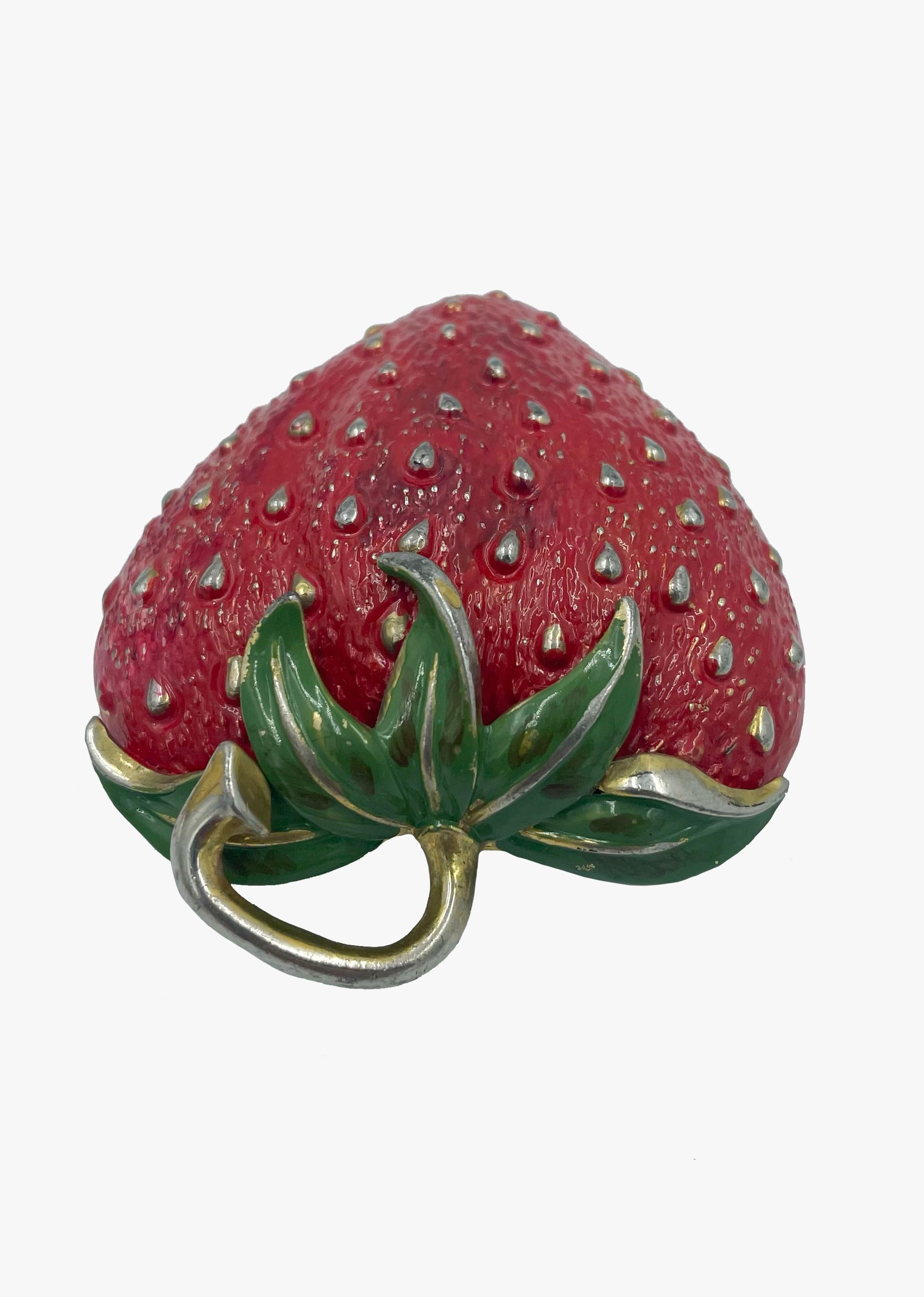 Art Nouveau Vintage enamel strawberry brooch For Sale