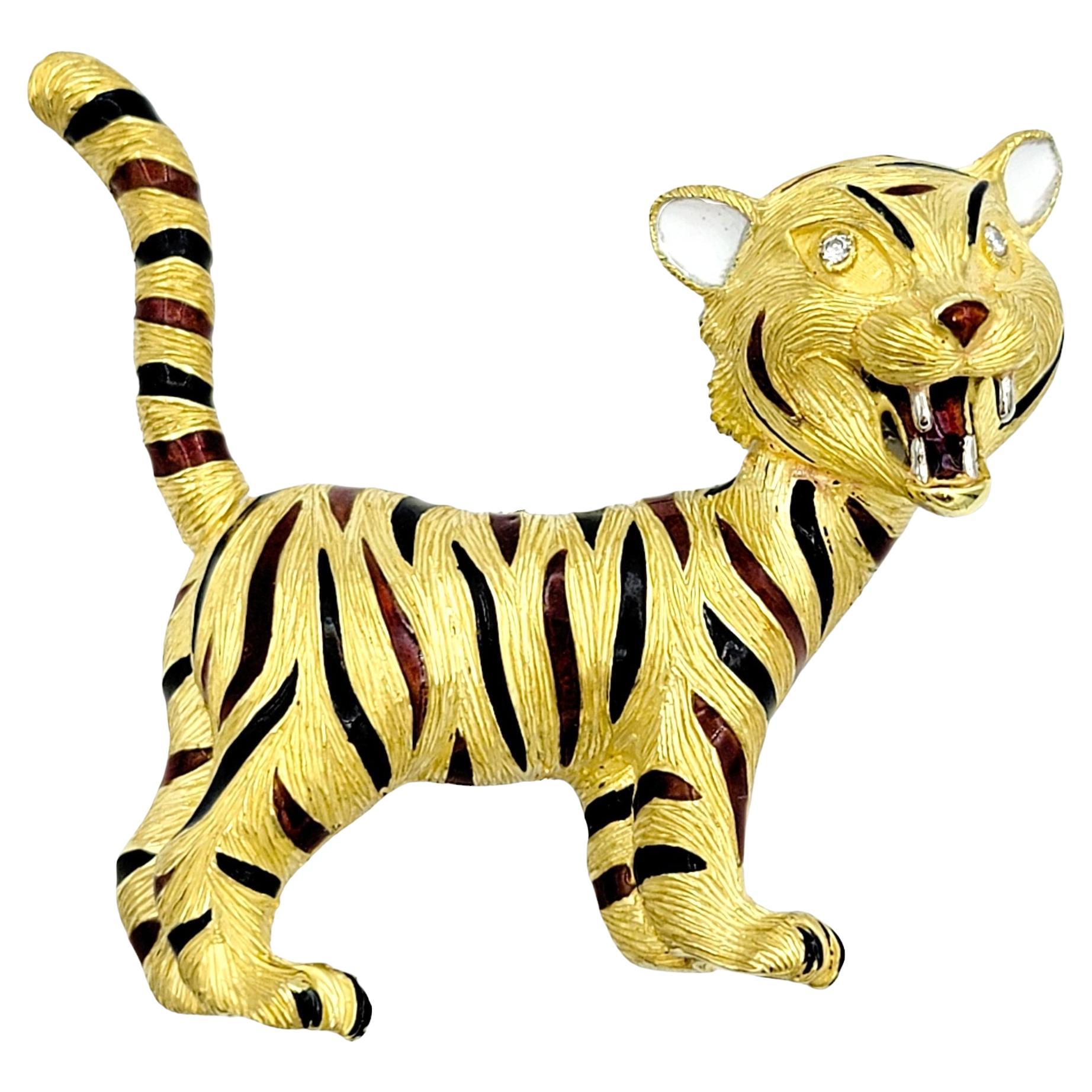 Vintage Enamel Striped Tiger Brooch with Diamond Eyes in 18 Karat Yellow Gold For Sale