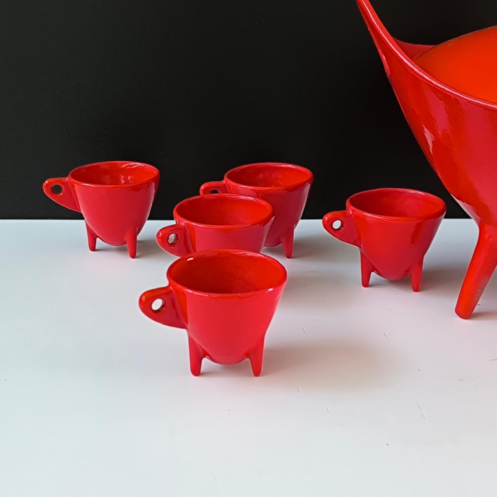 Vintage Enameled Cast Iron Bowl and Cup Set – Timo Sarpaneva Style, Mid-Century For Sale 3