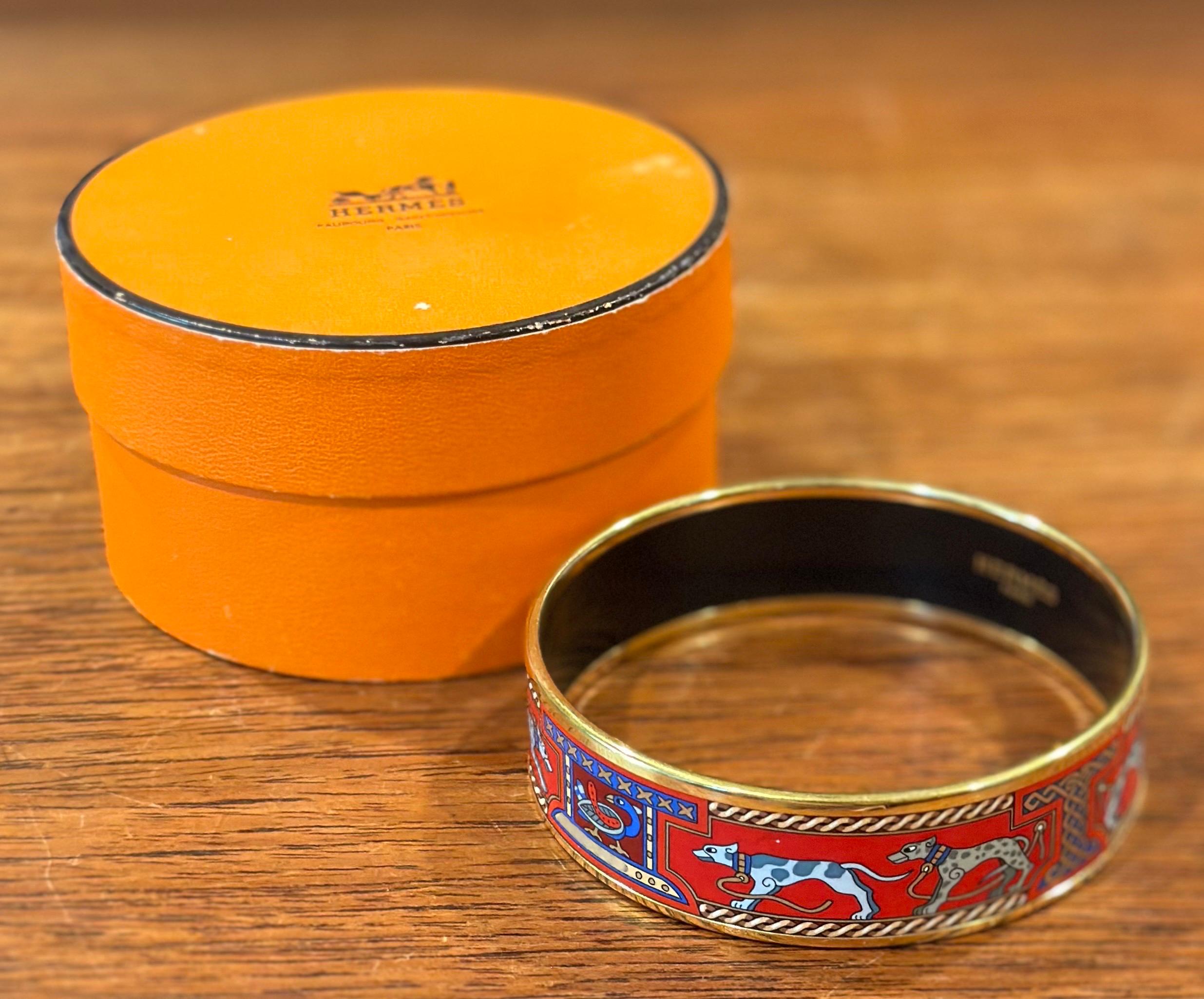 Hand-Crafted Vintage Enameled Greyhound Bangle Bracelet with Box by Hermès 70mm For Sale