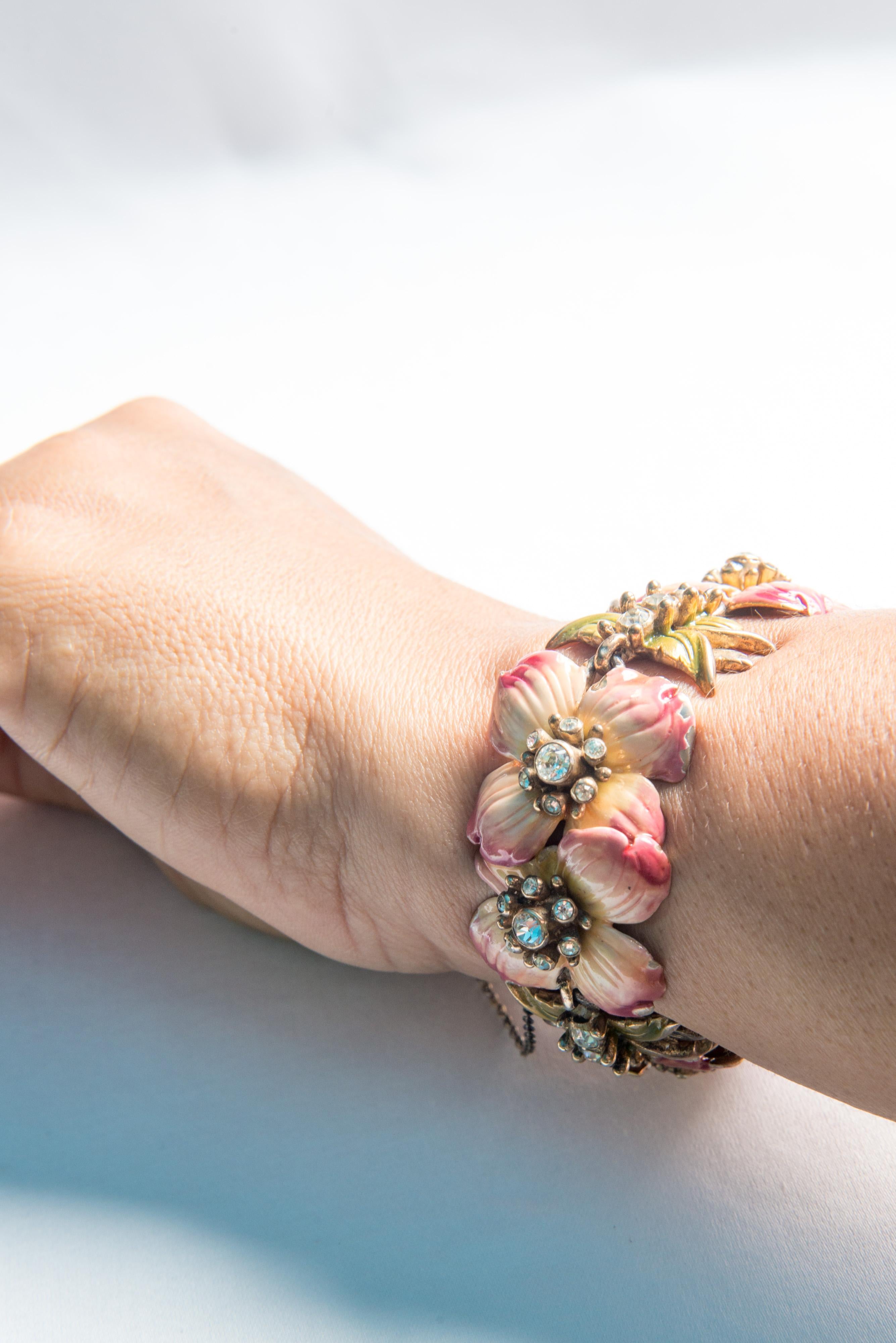 Women's Vintage Enameled Pink Flower Bracelet For Sale