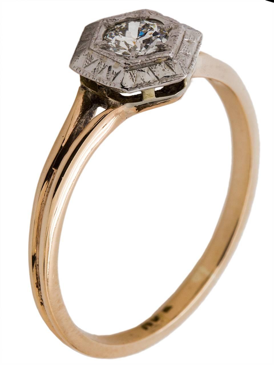 Round Cut Vintage Engagement Ring 14 Karat 0.40 Carat OEC H-SI1, circa 1920s