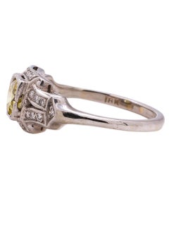 Vintage Engagement Ring 18K 0.55ct Intense Fancy Yellow-VS2 Transitional Cut